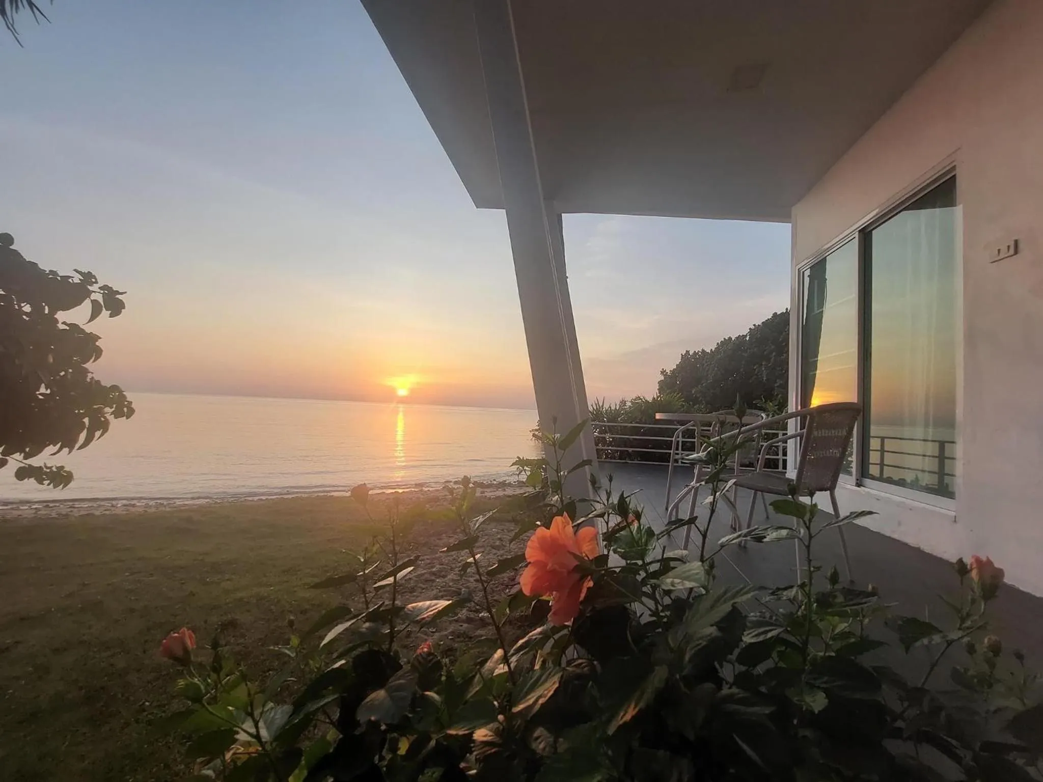 Sunset in White house bailan resort