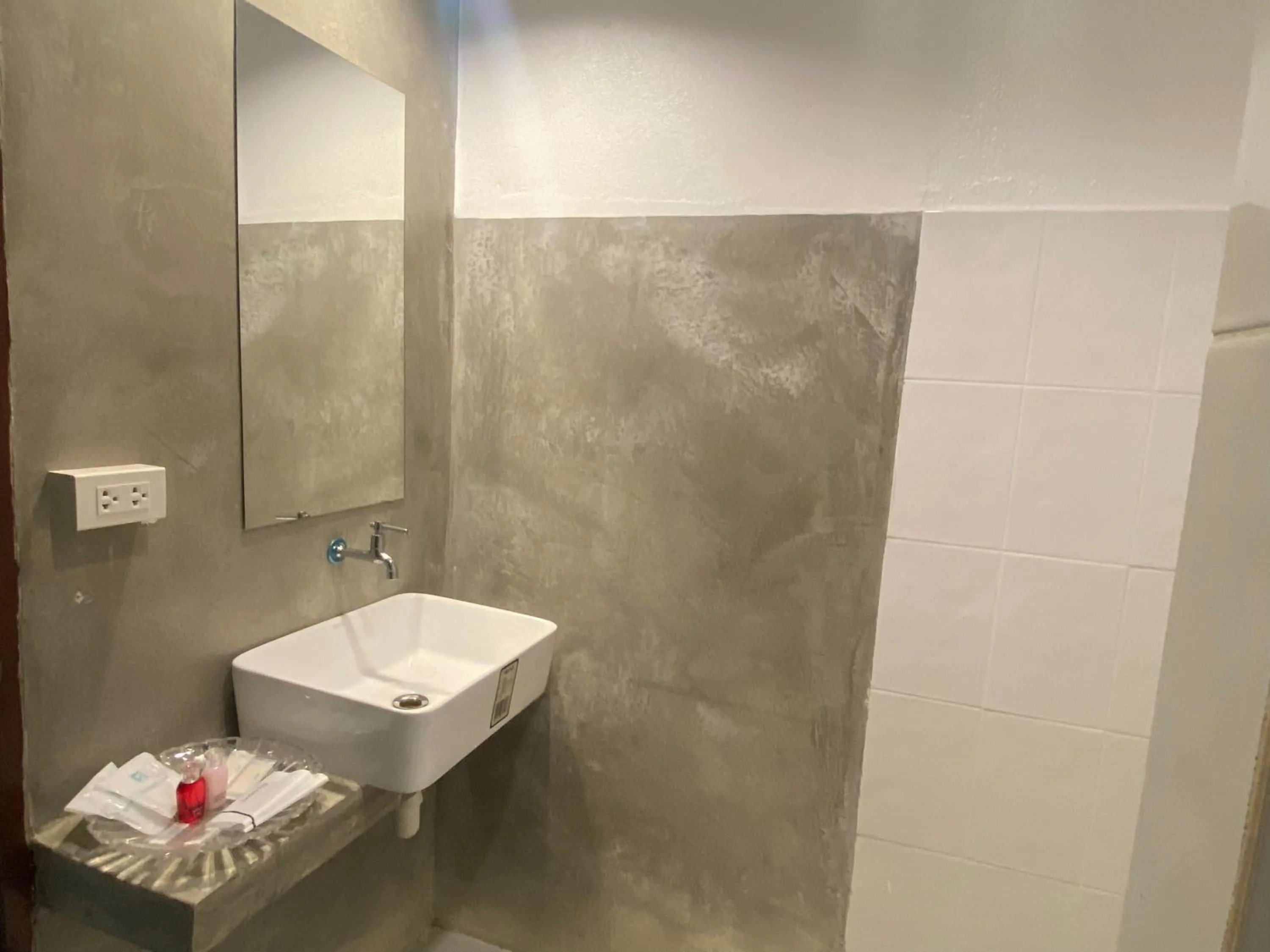 Bathroom in White house bailan resort