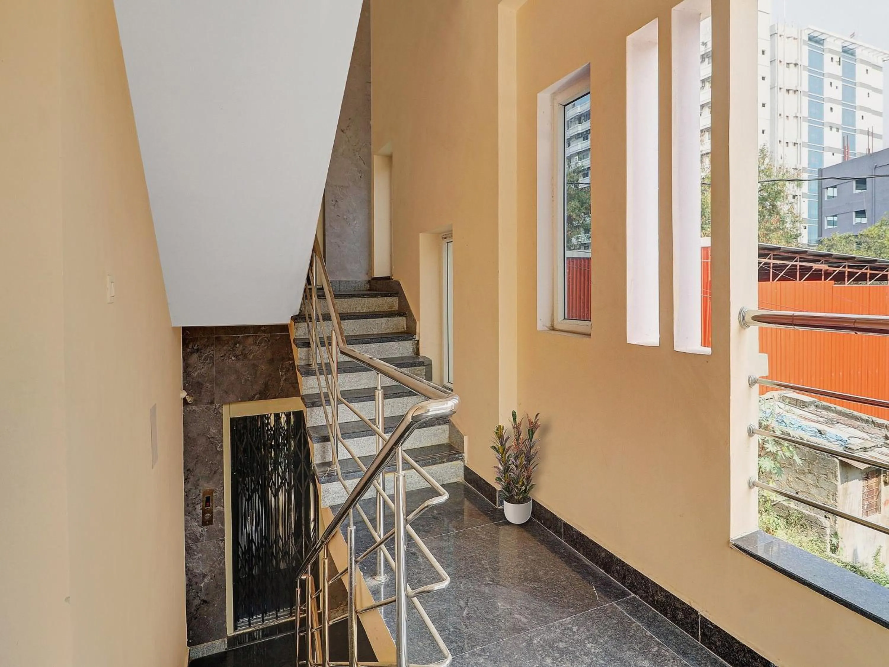 Lobby or reception in Hotel O S V Residency Kajaguda Near Gachibowli