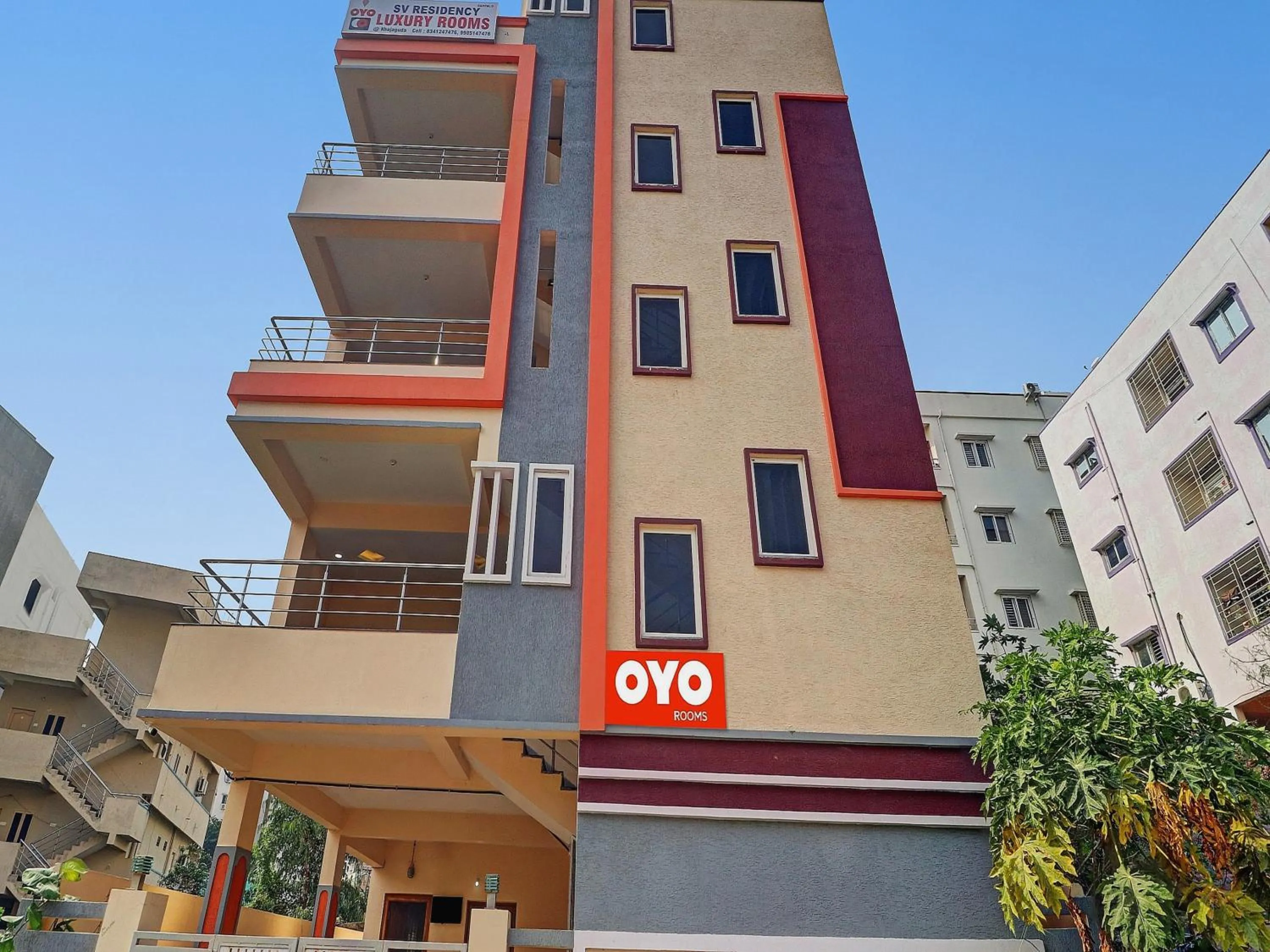 Facade/entrance in Hotel O S V Residency Kajaguda Near Gachibowli