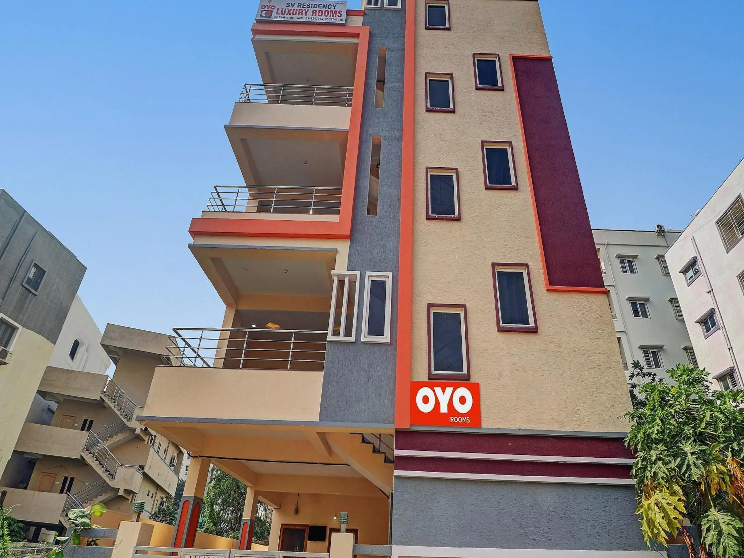 Facade/entrance in Hotel O S V Residency Kajaguda Near Gachibowli
