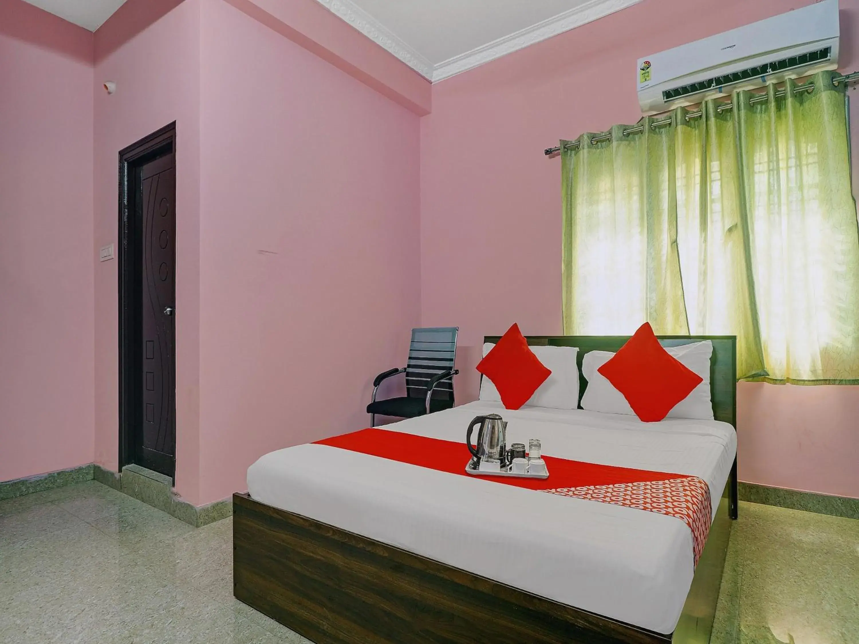 Standard Double Room - single occupancy in Hotel O S V Residency Kajaguda Near Gachibowli Standard Double Room - single occupancy in Hotel O S V Residency Kajaguda Near Gachibowli