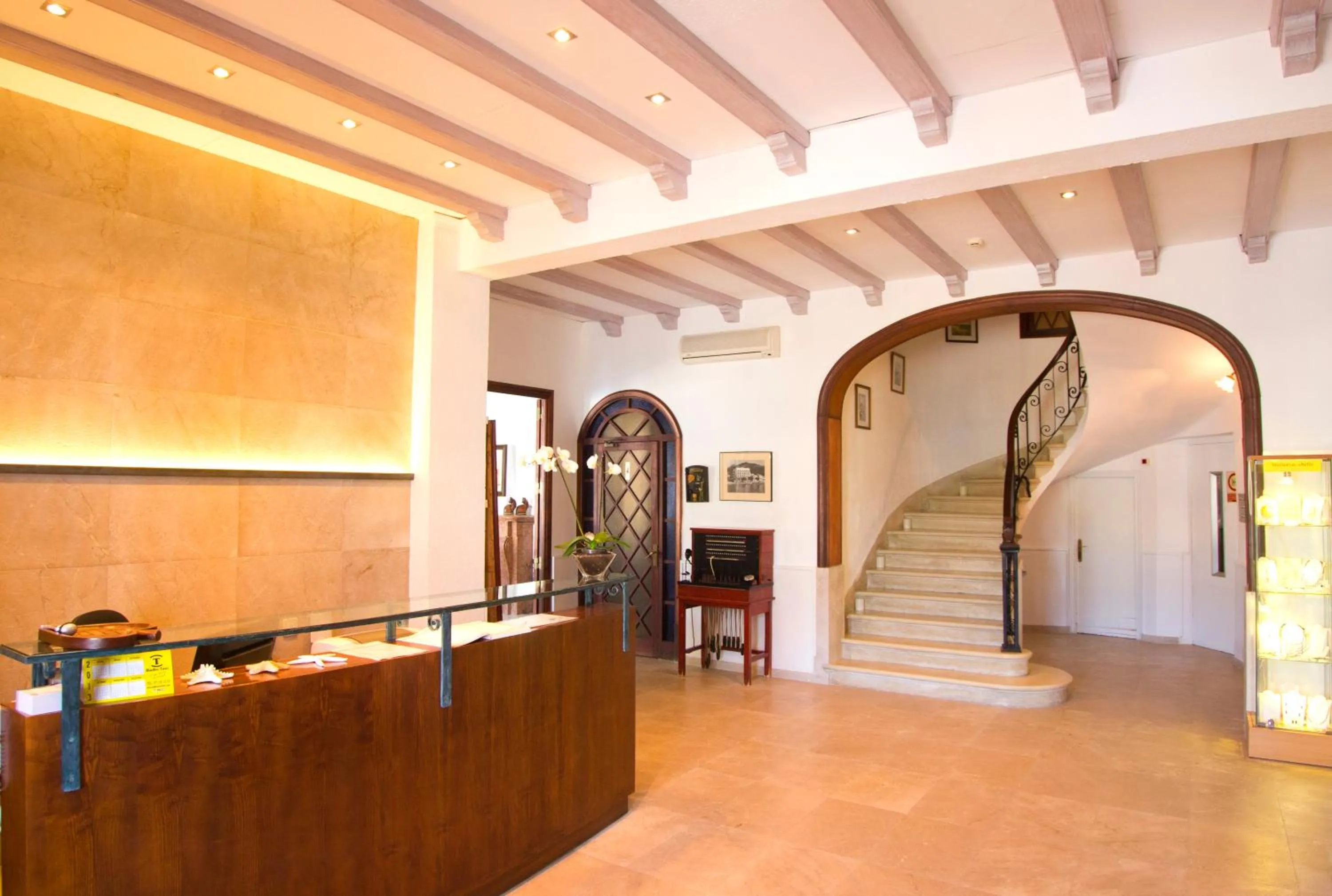 Lobby or reception in Hotel Brismar