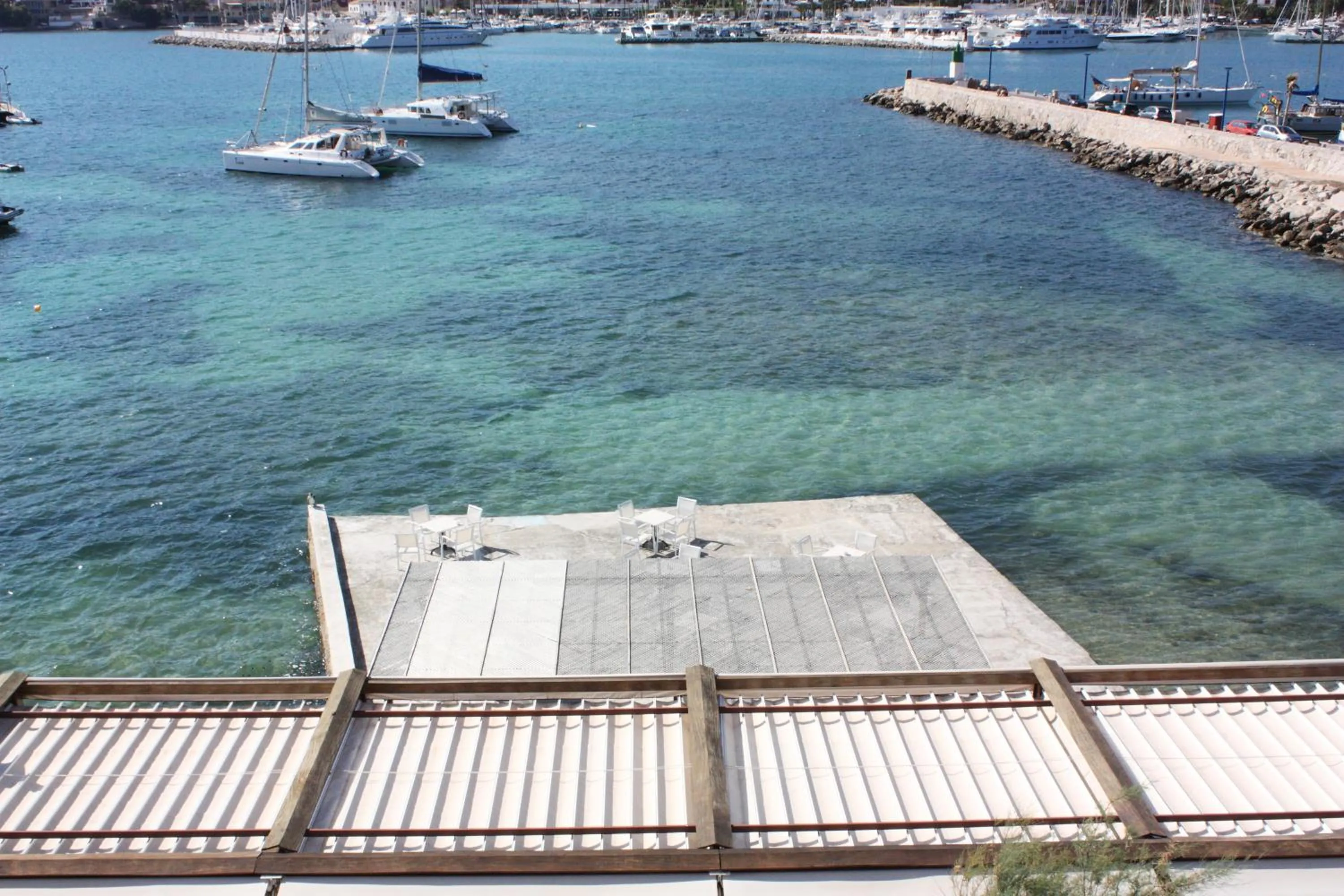 Area and facilities in Hotel Brismar