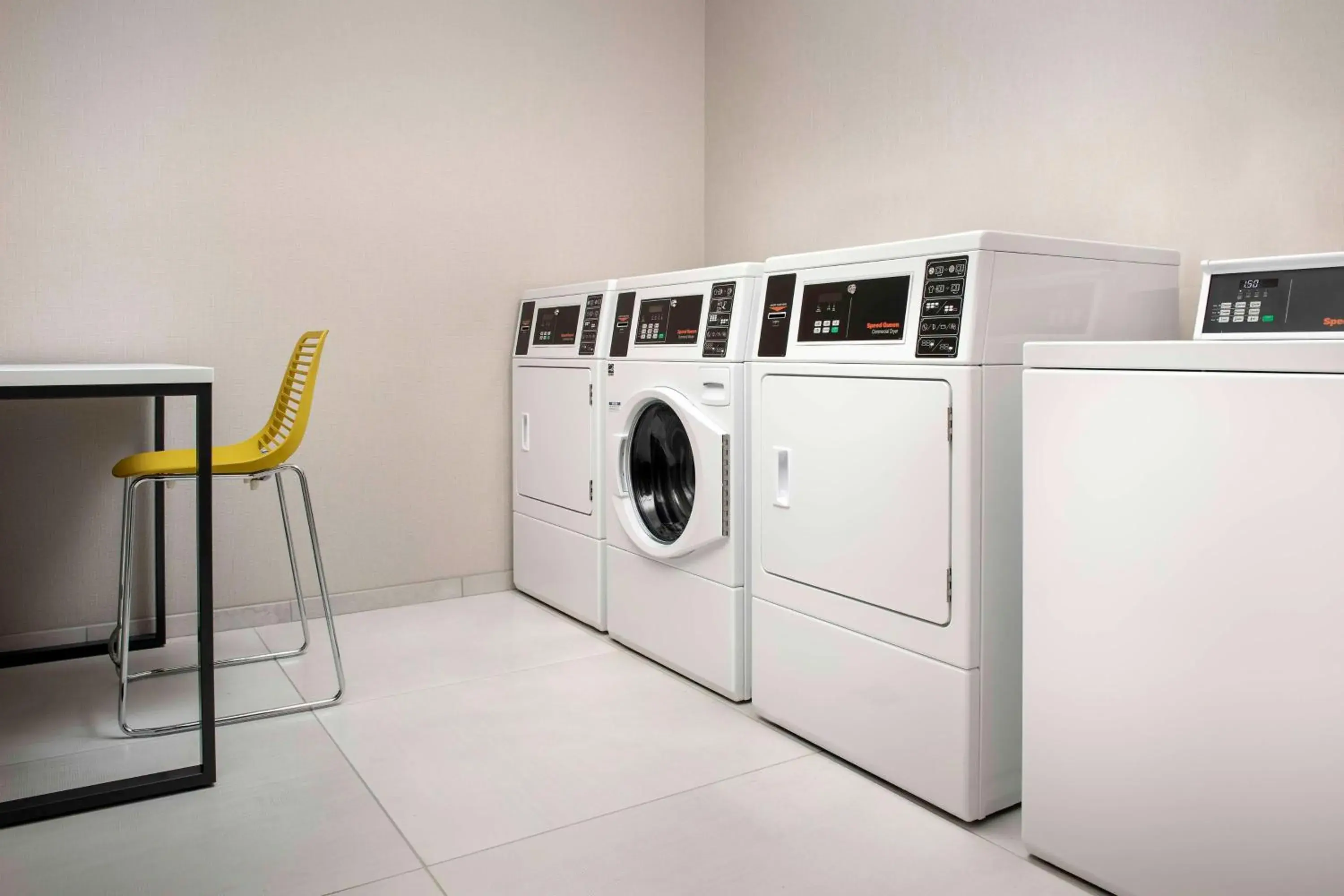 Property building in Hilton Garden Inn Florence Cincinnati Airport South Property building in Hilton Garden Inn Florence Cincinnati Airport South