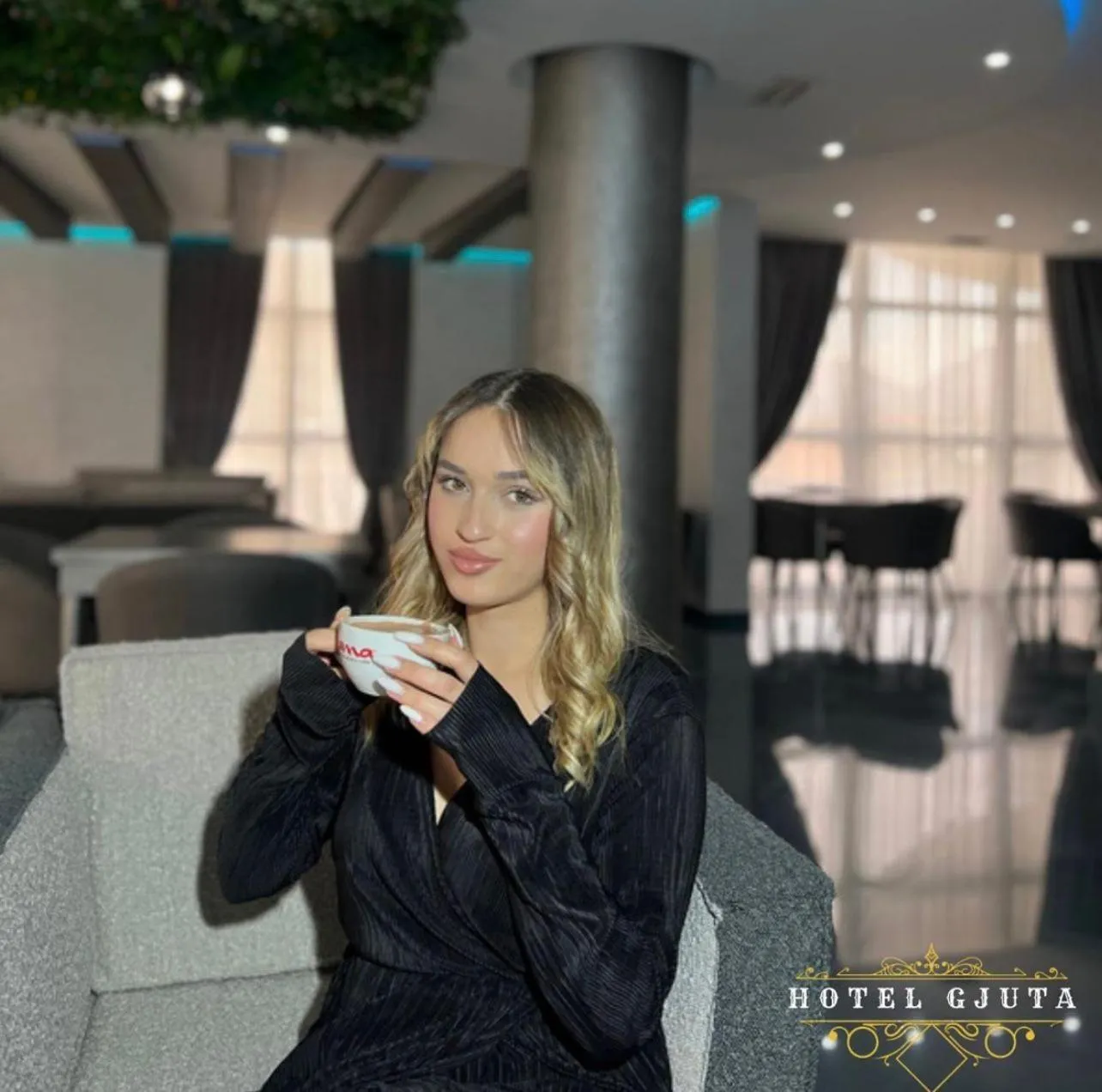 Seating area in HOTEL GJUTA