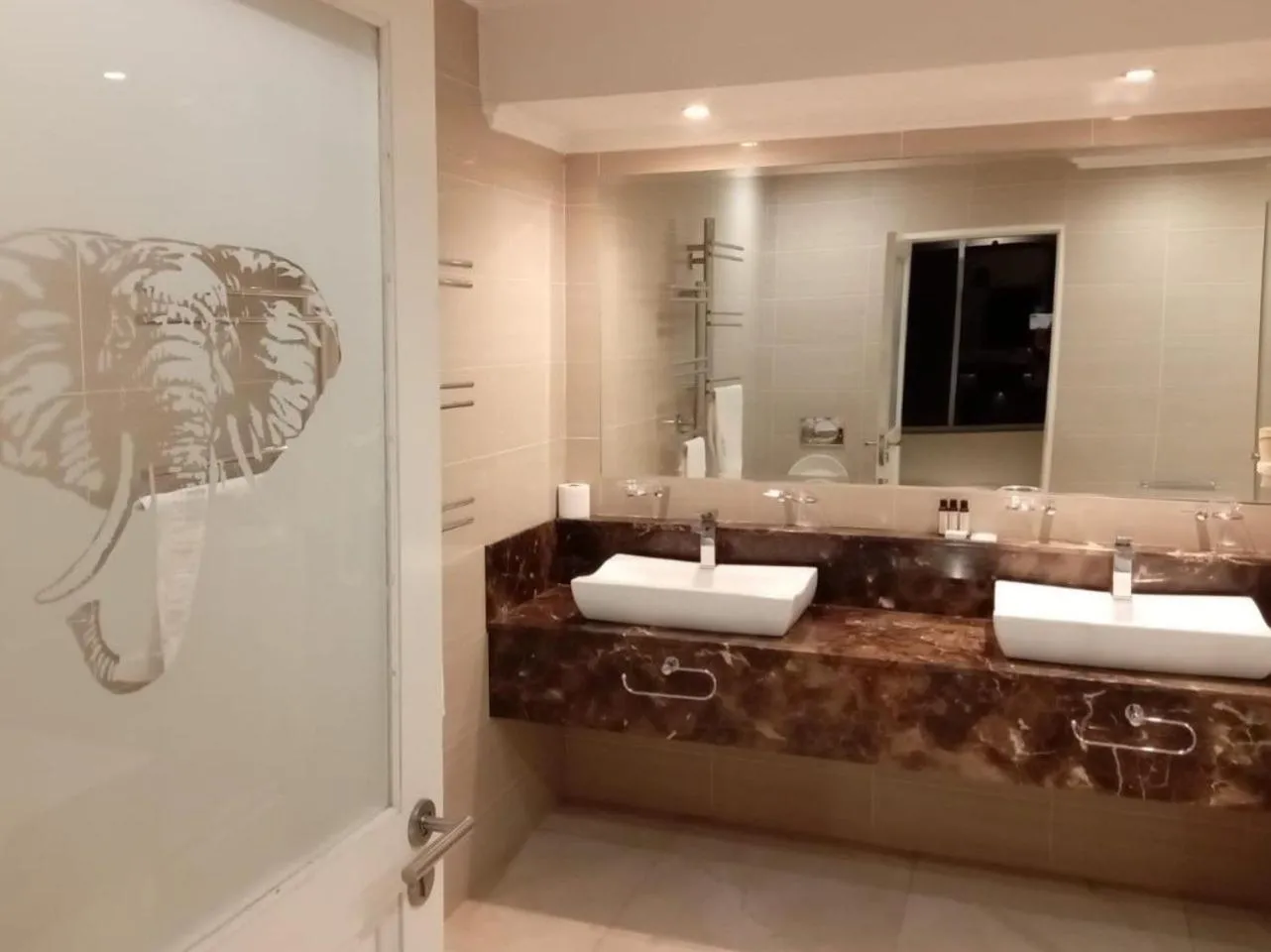 Bathroom in Orchids Lodge