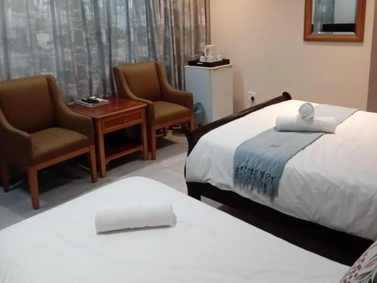 Property building, Bed in Orchids Lodge