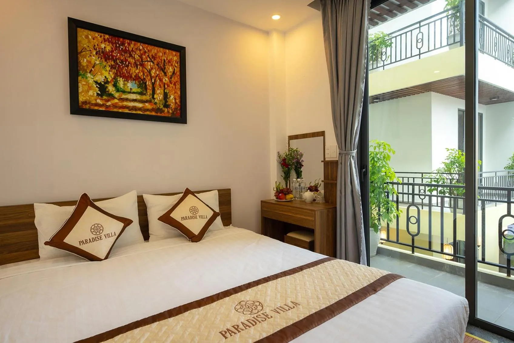 Deluxe Double Room with Balcony in Hoi An Paradise Villa