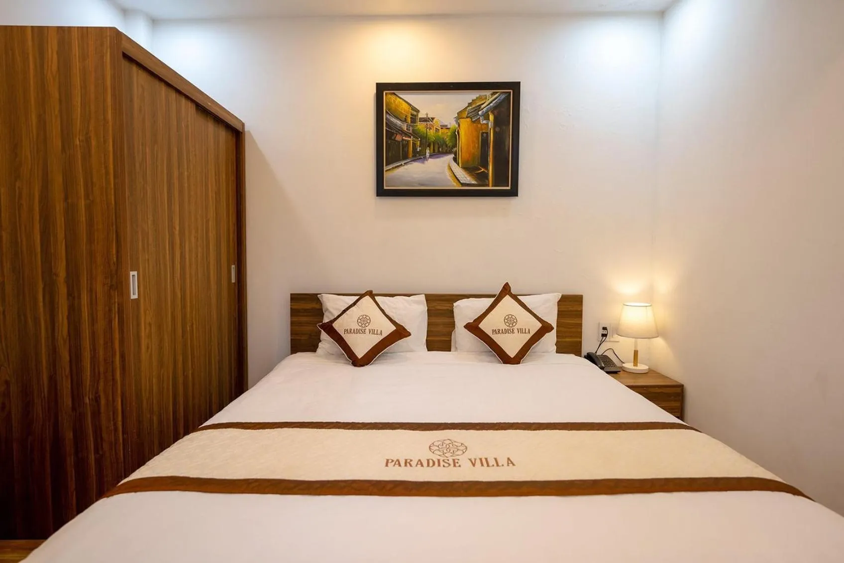 Deluxe Double Room in Hoi An Paradise Villa