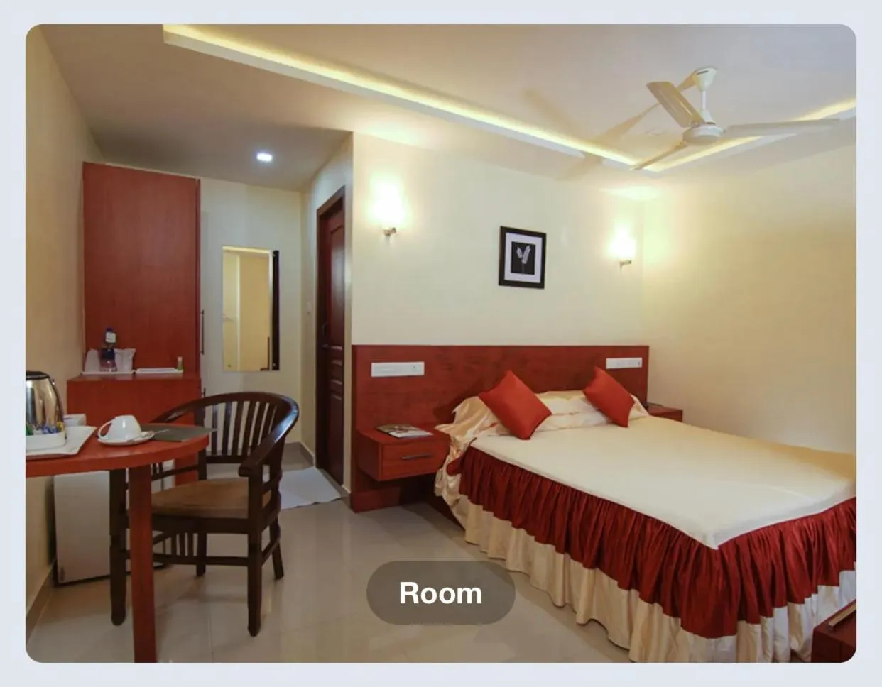 Bedroom, Bed in Hotel Sasthapuri