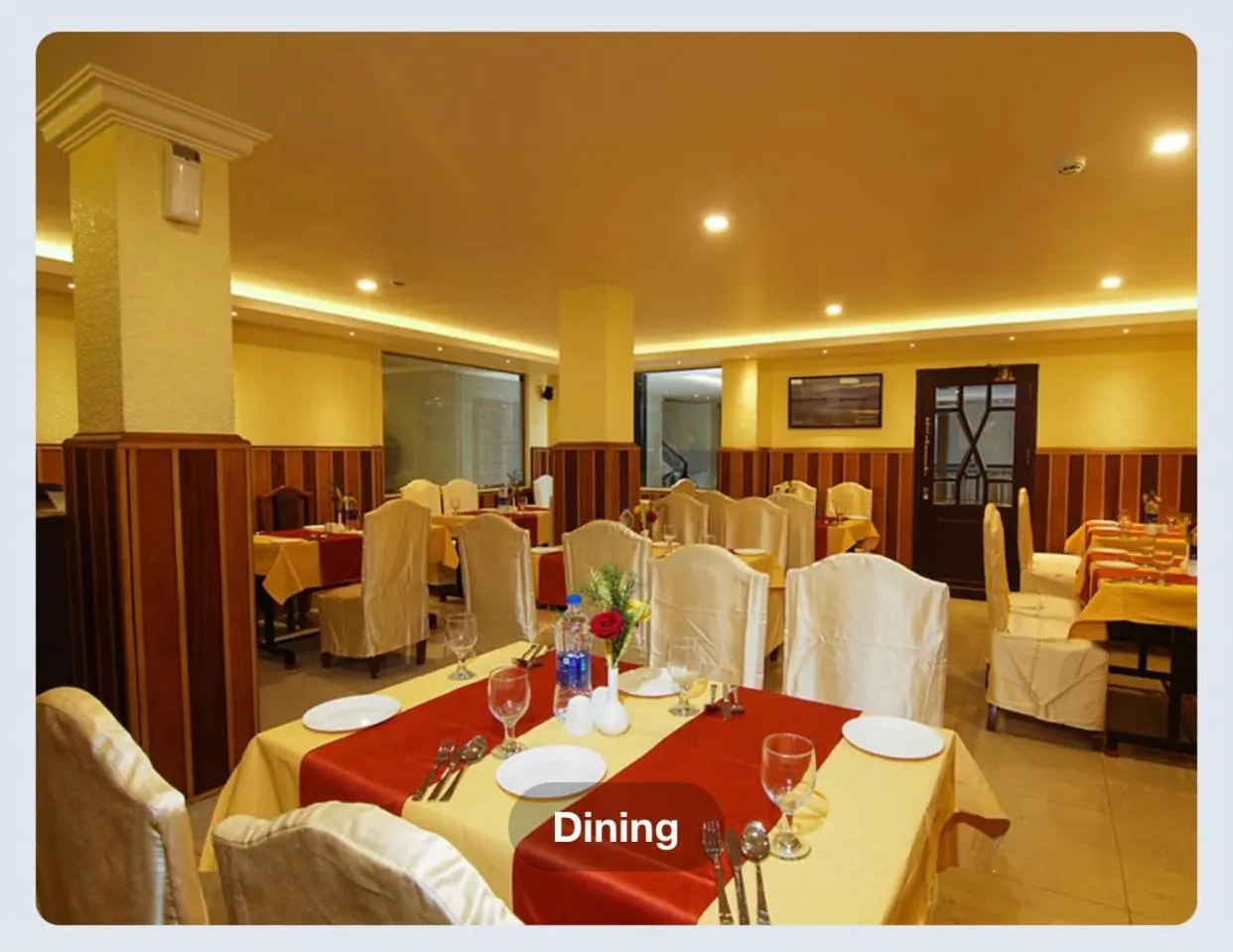 Restaurant/places to eat in Hotel Sasthapuri