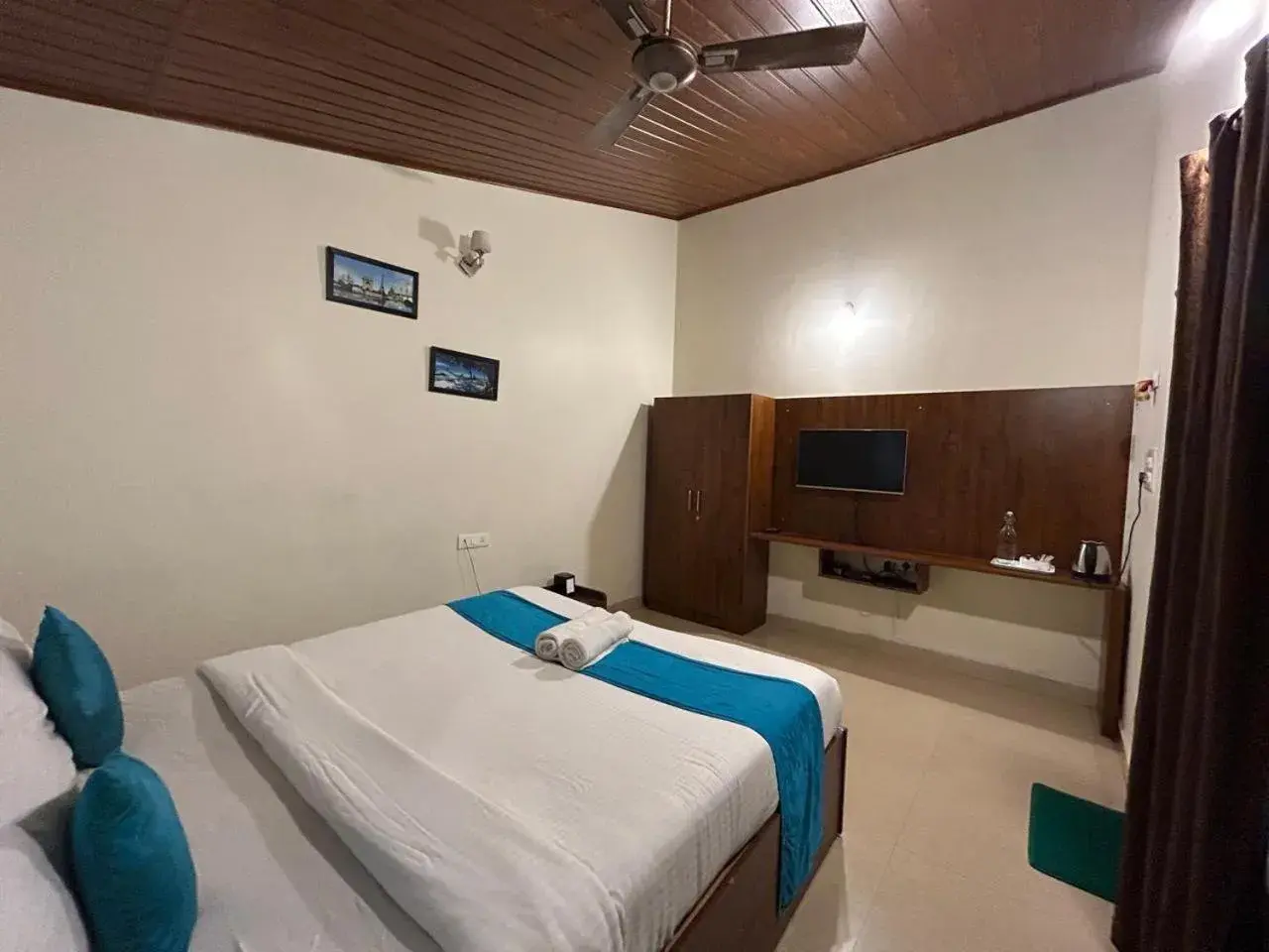 Bed in Jungle Hill Resort Coorg Bed in Jungle Hill Resort Coorg