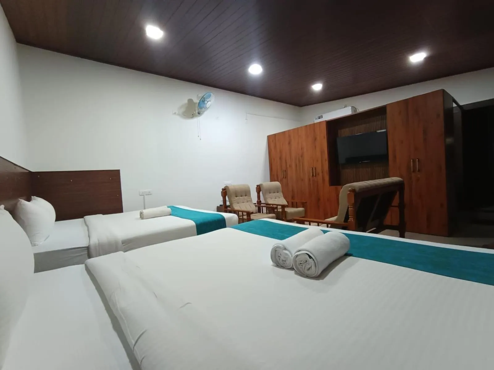 Bed in Jungle Hill Resort Coorg