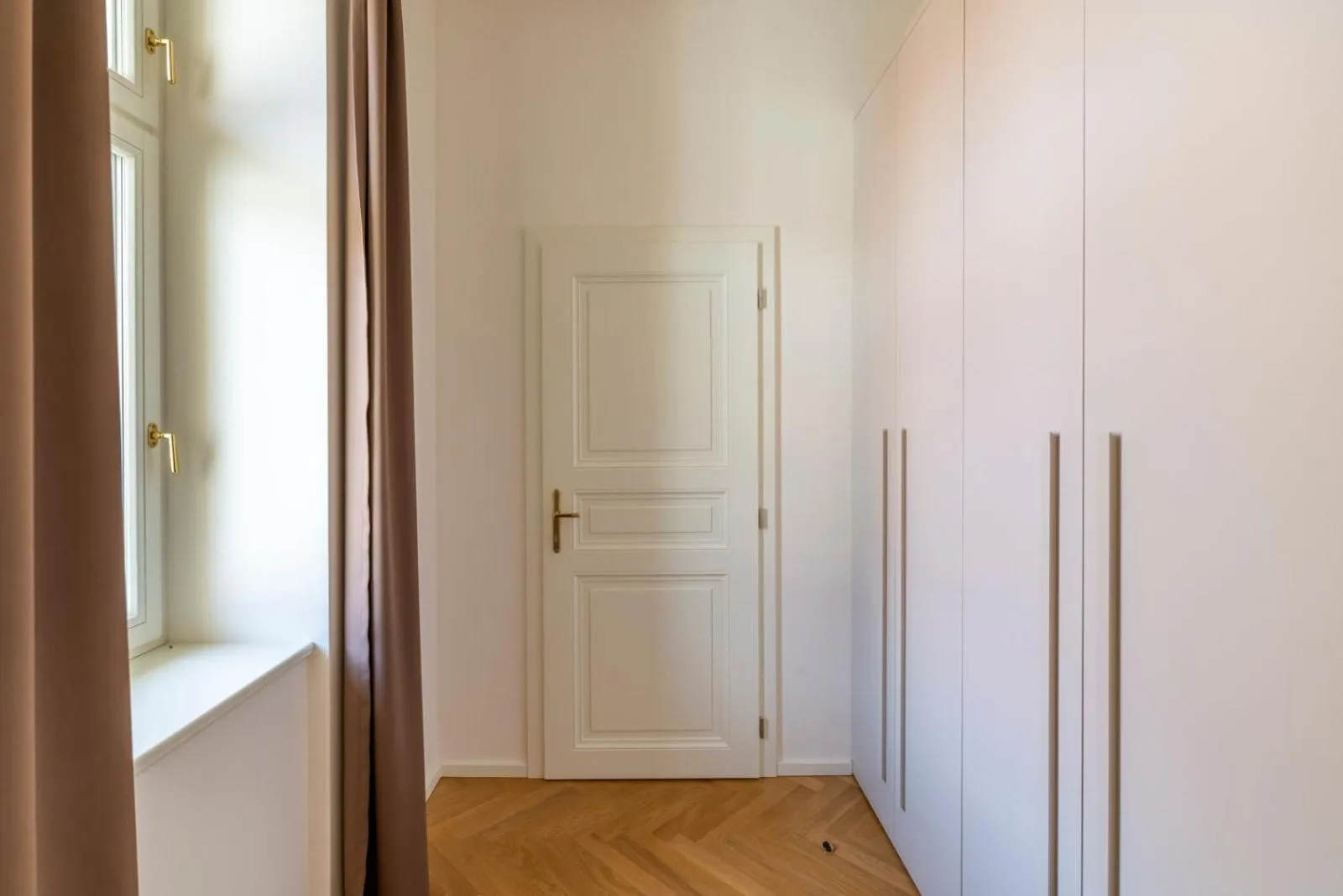 wardrobe in Petrin Tower Residence