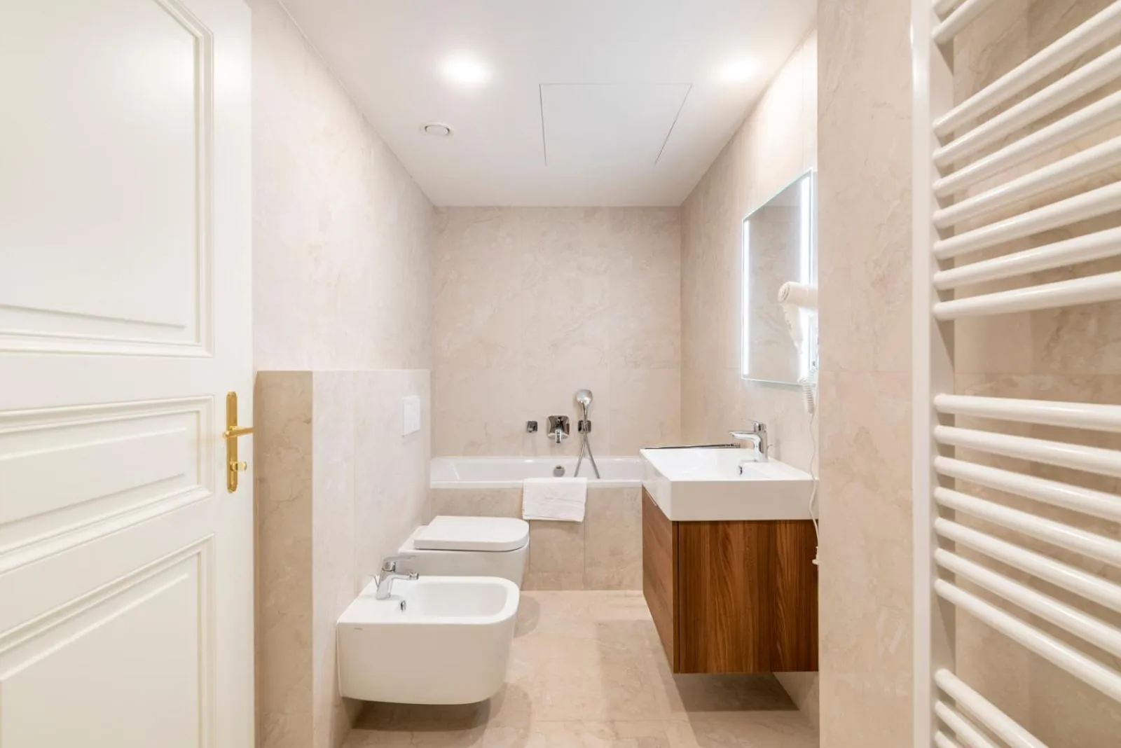 Toilet in Petrin Tower Residence