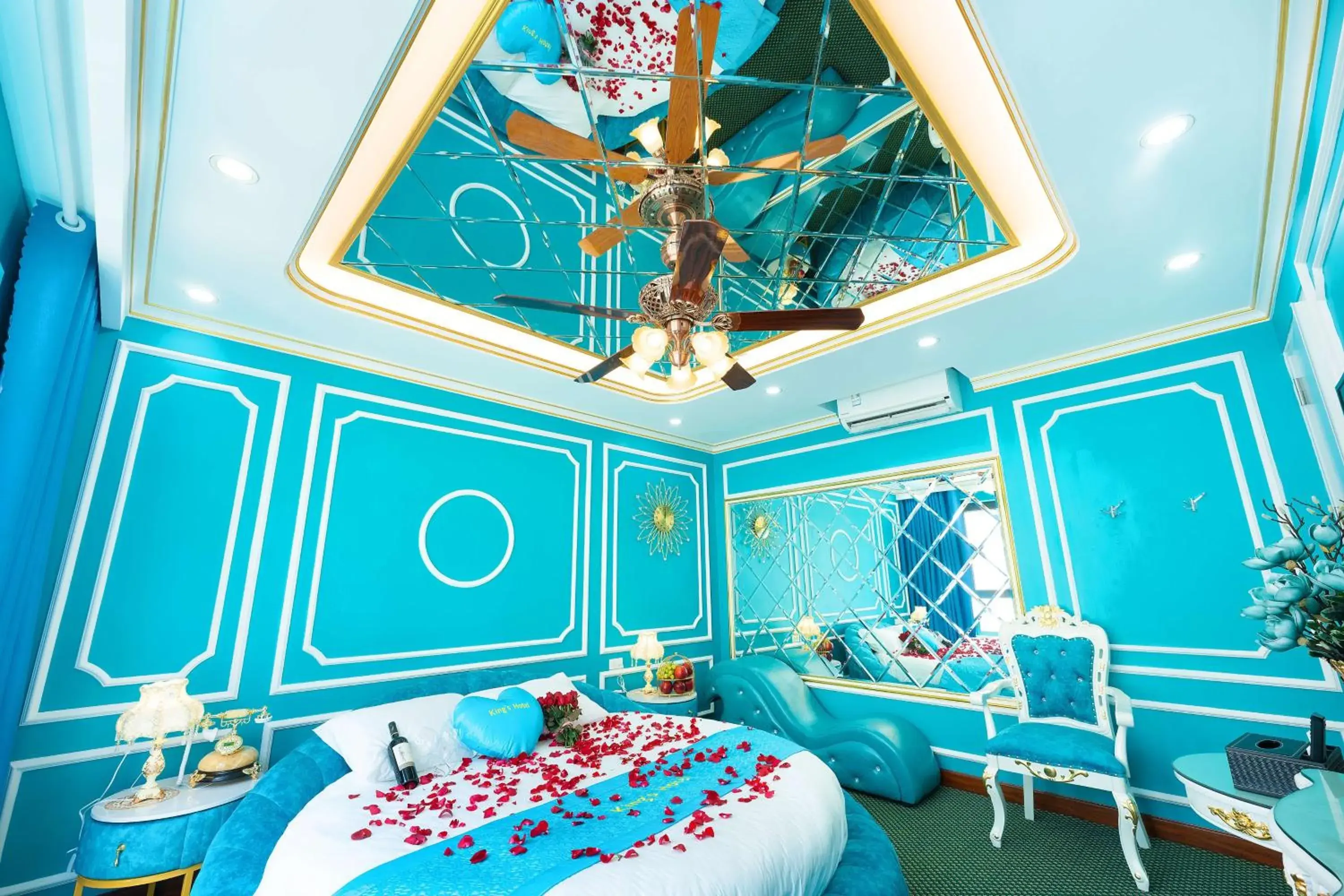 Bed in King's Hotel Linh Đàm 1 Bed in King's Hotel Linh Đàm 1