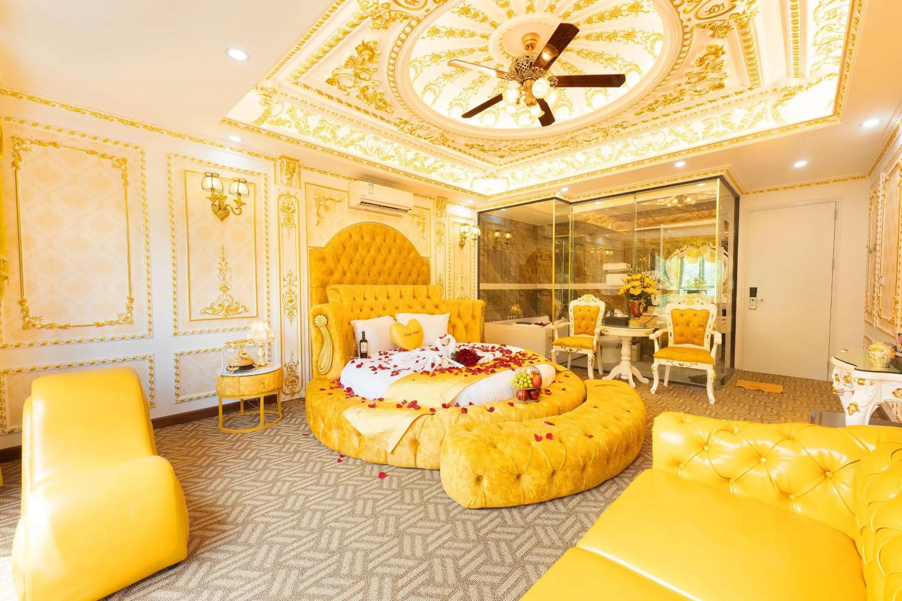 King's Hotel Linh Đàm 1