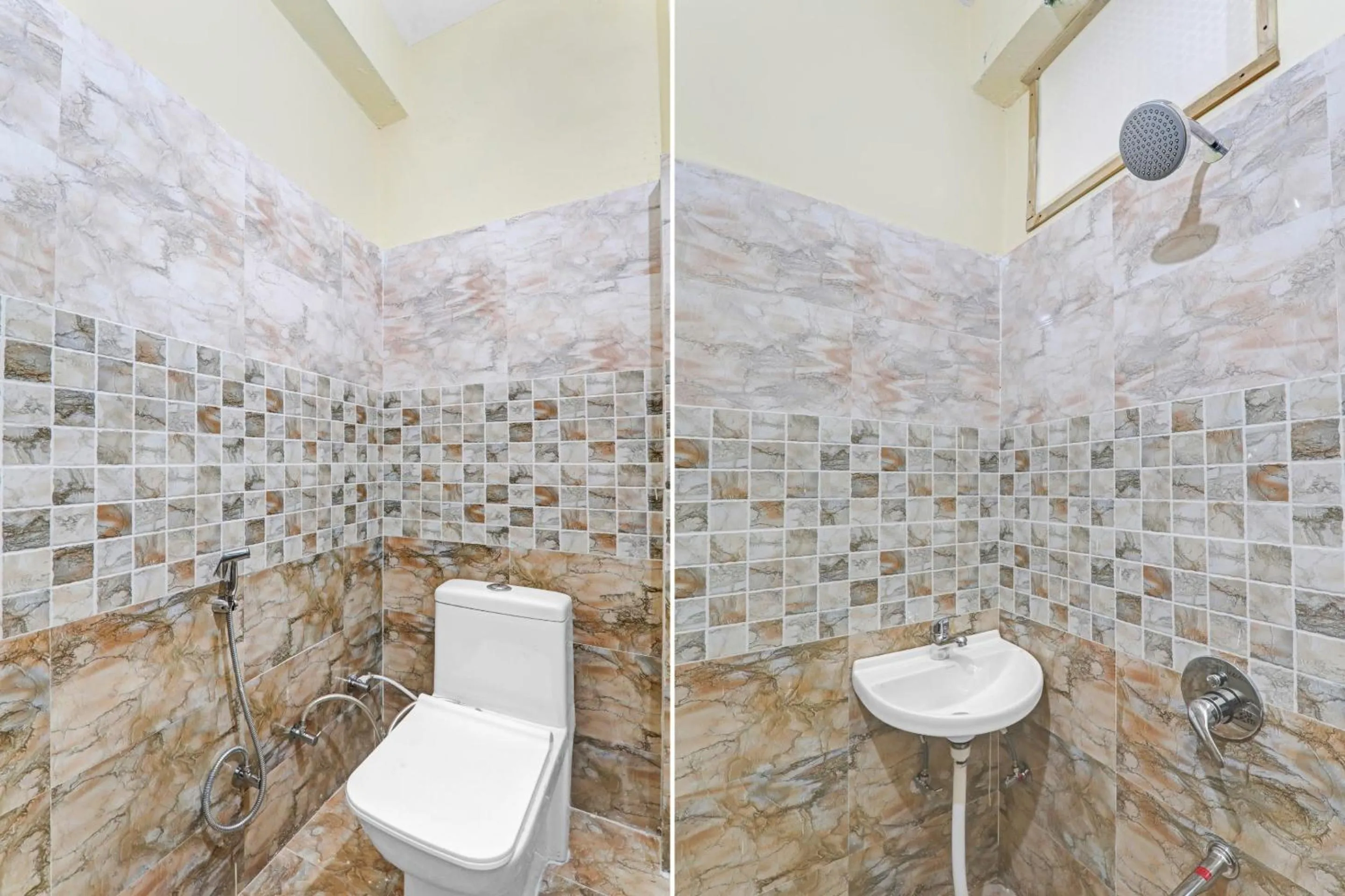 Bathroom in Hotel O by OYO Sunrise Inn