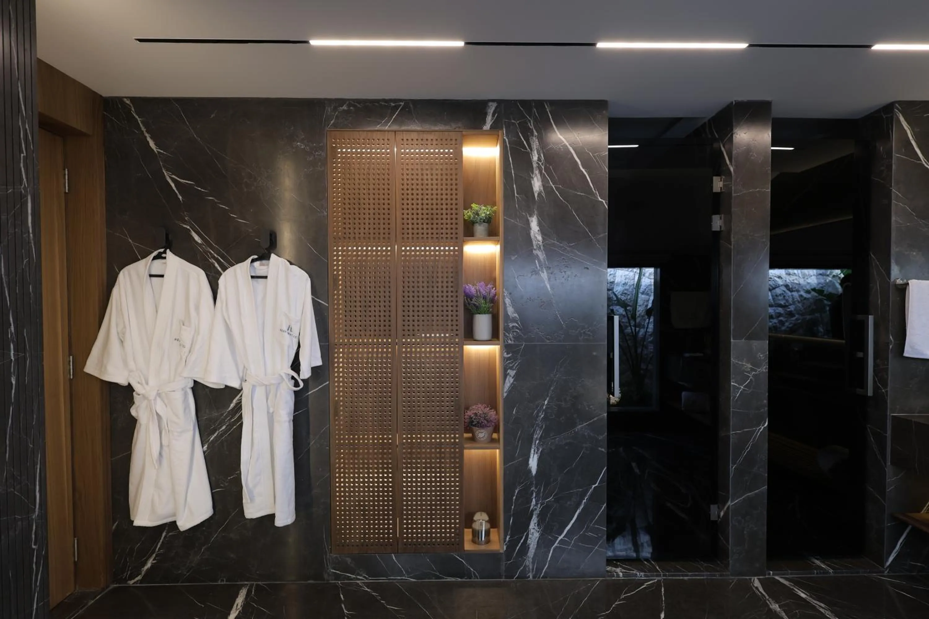 Bathroom in Heaven Prestige Hotel