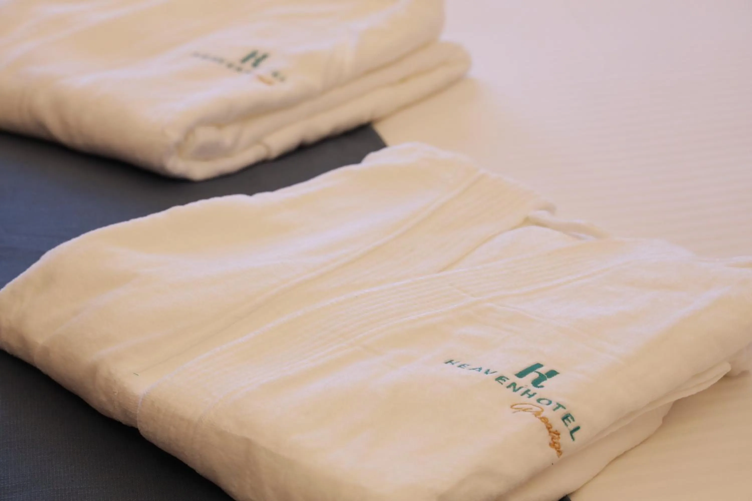 Bed in Heaven Prestige Hotel