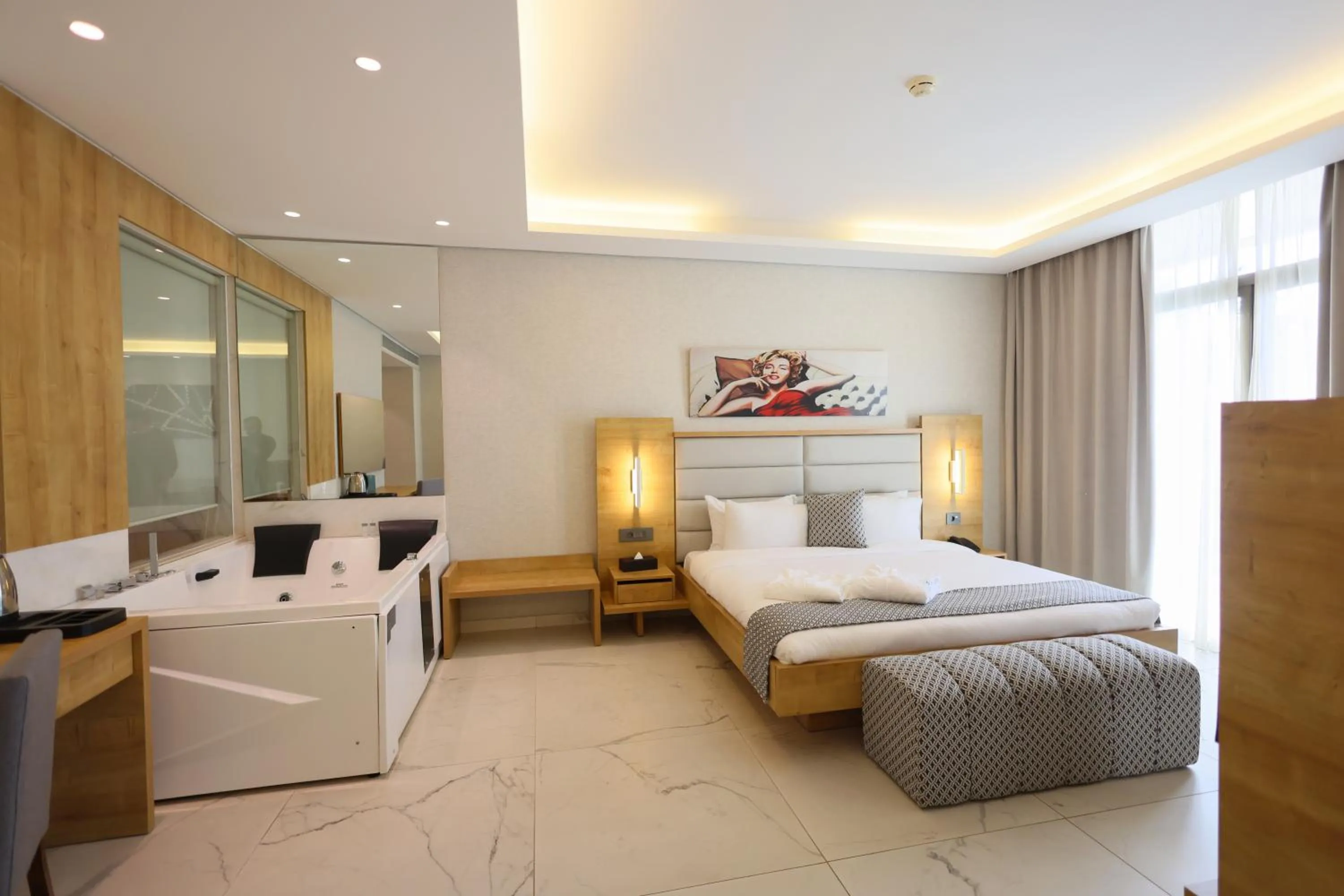 Bed in Heaven Prestige Hotel