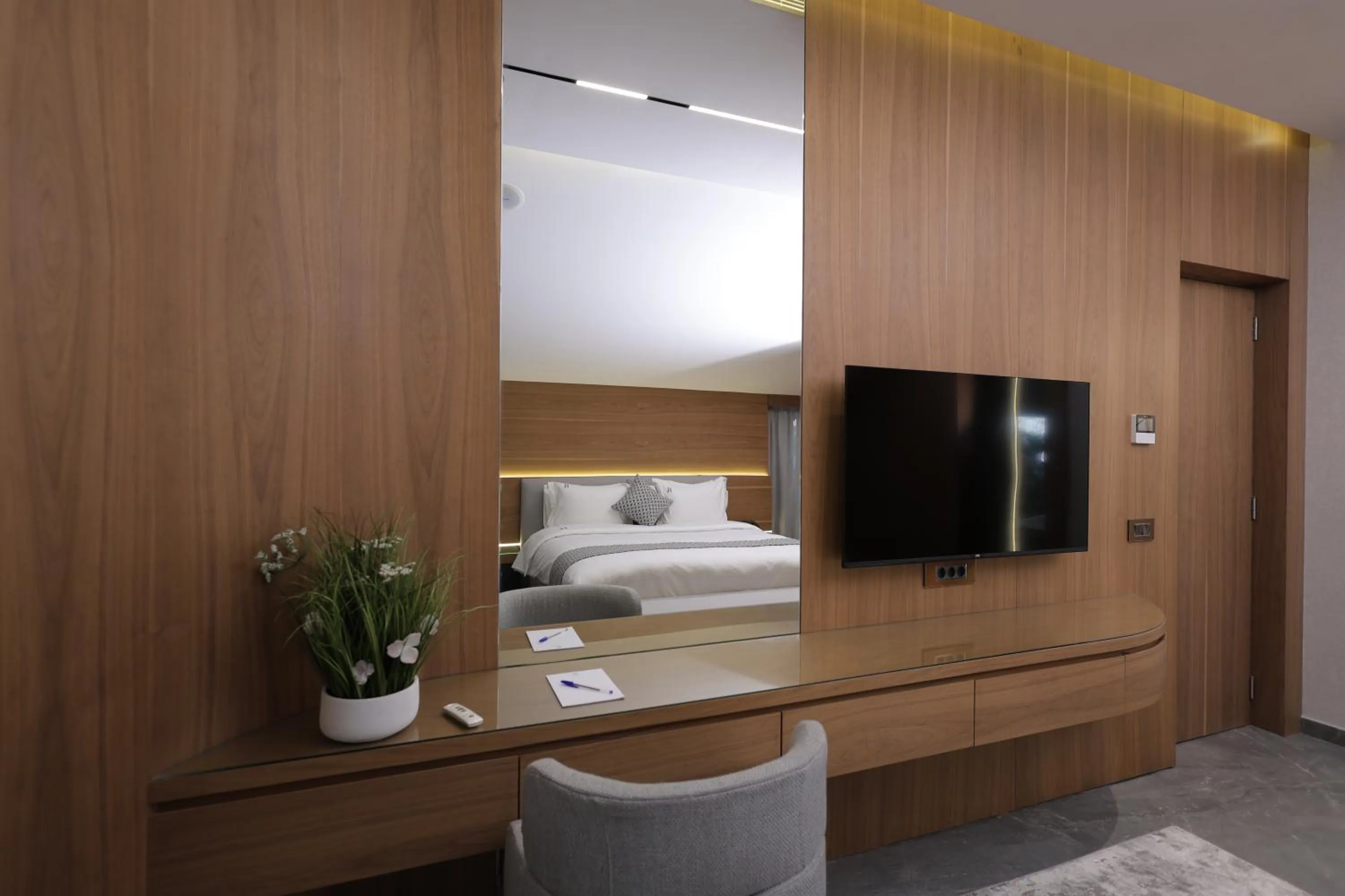 Bed in Heaven Prestige Hotel