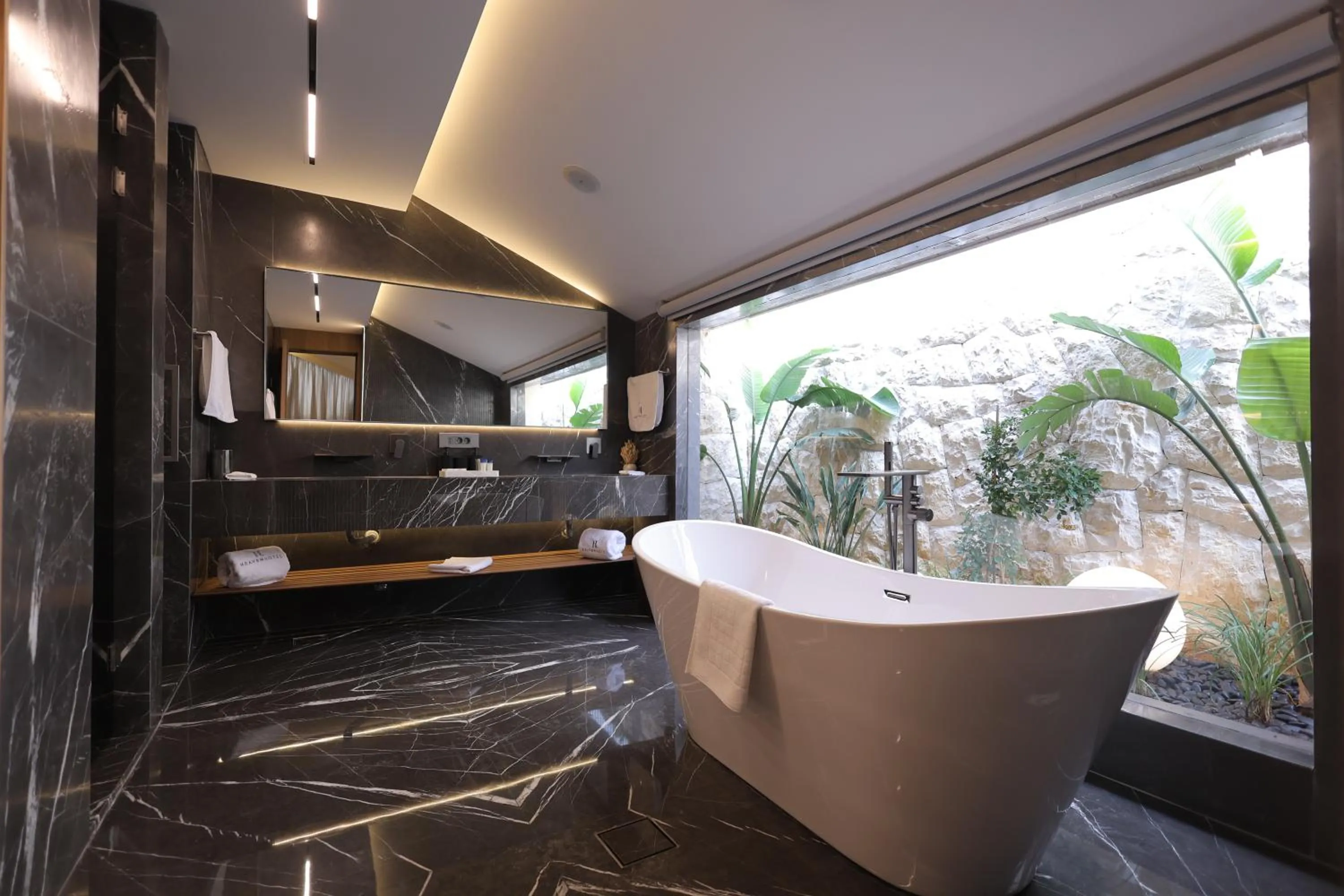 Bath in Heaven Prestige Hotel