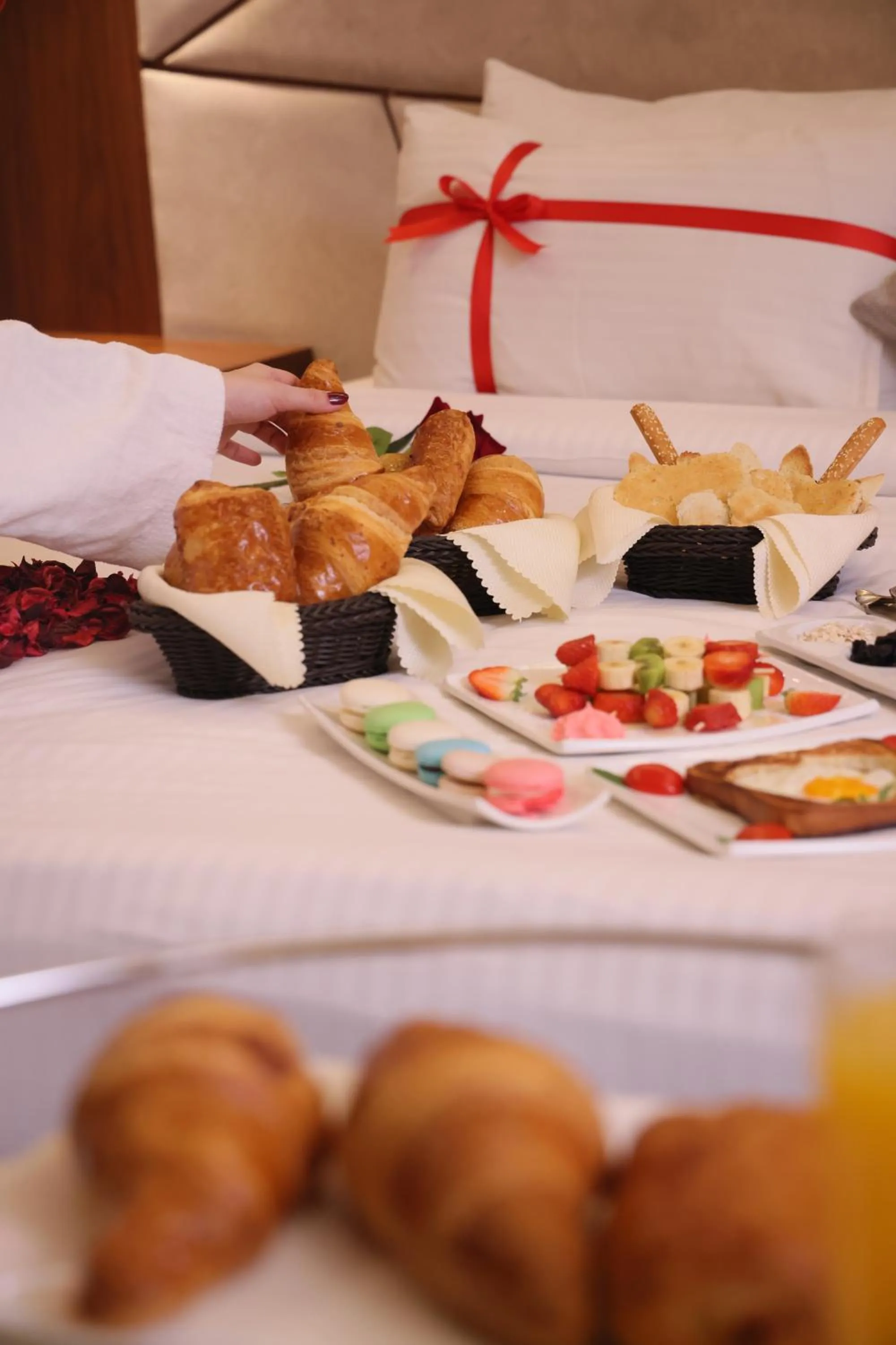 Food and drinks in Heaven Prestige Hotel