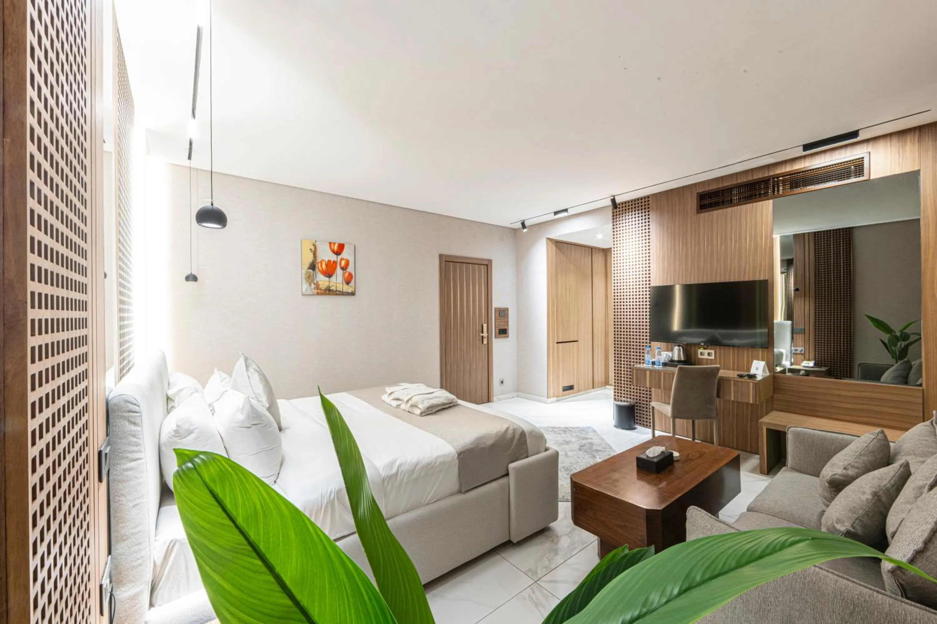 Communal lounge/ TV room in Heaven Prestige Hotel