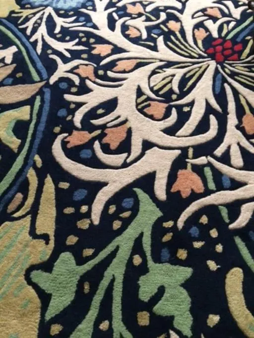 Decorative detail in River Road, Littlehampton, Executive Apartment