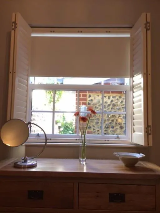 Bedroom in River Road, Littlehampton, Executive Apartment