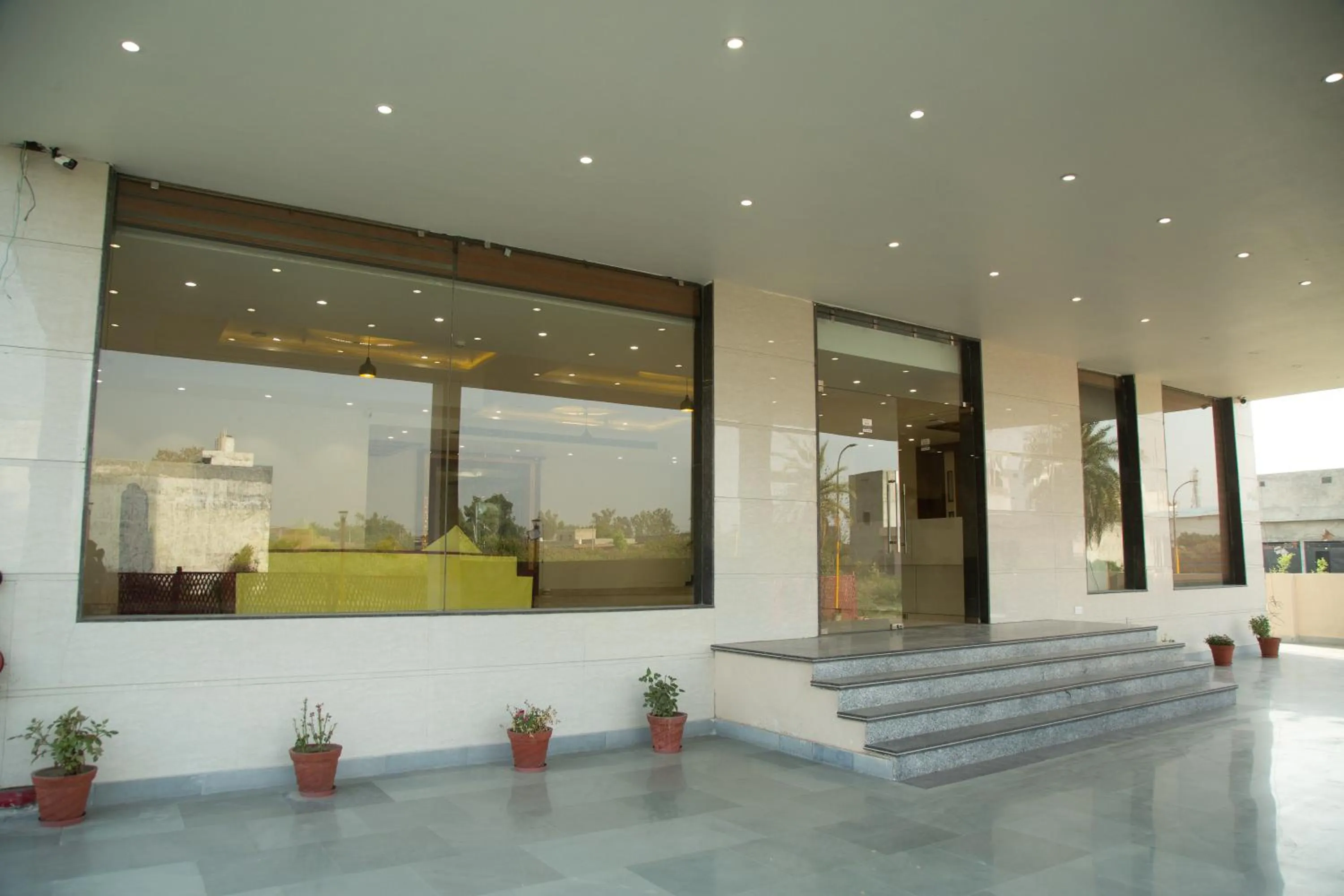 Facade/entrance in Comfort Hotel Amritsar by Choice Hotels
