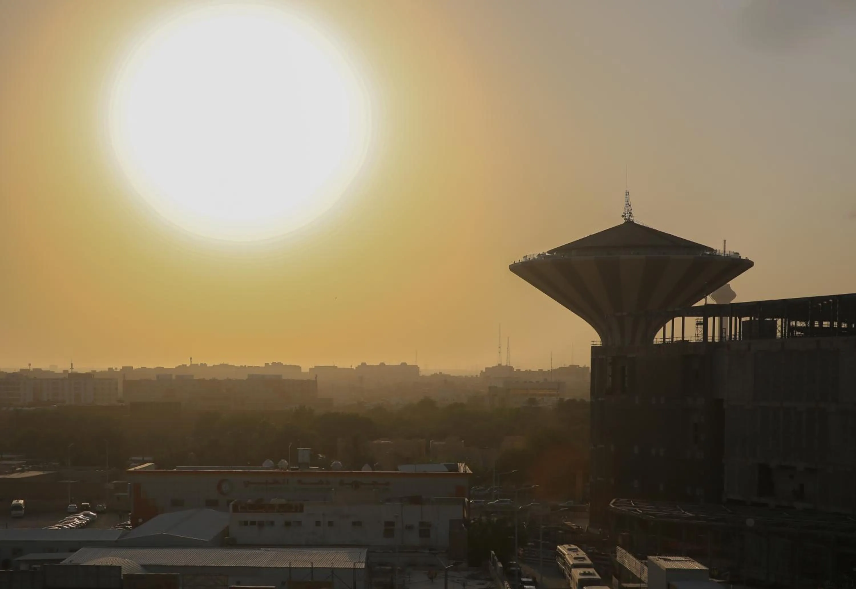 Sunset in Qaser Alhamra Serviced apartments