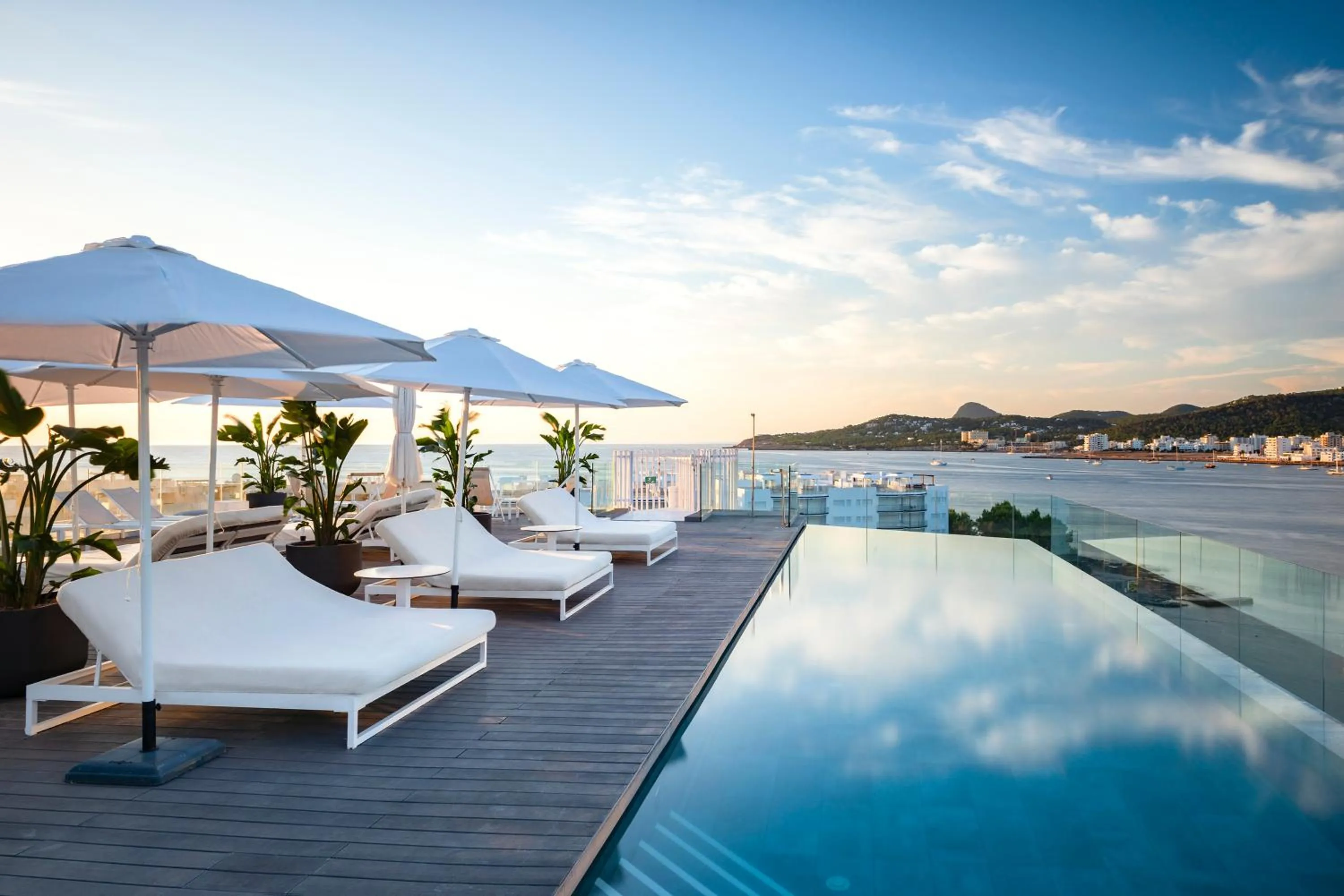 Swimming pool in INNSiDE by Meliá Ibiza Beach