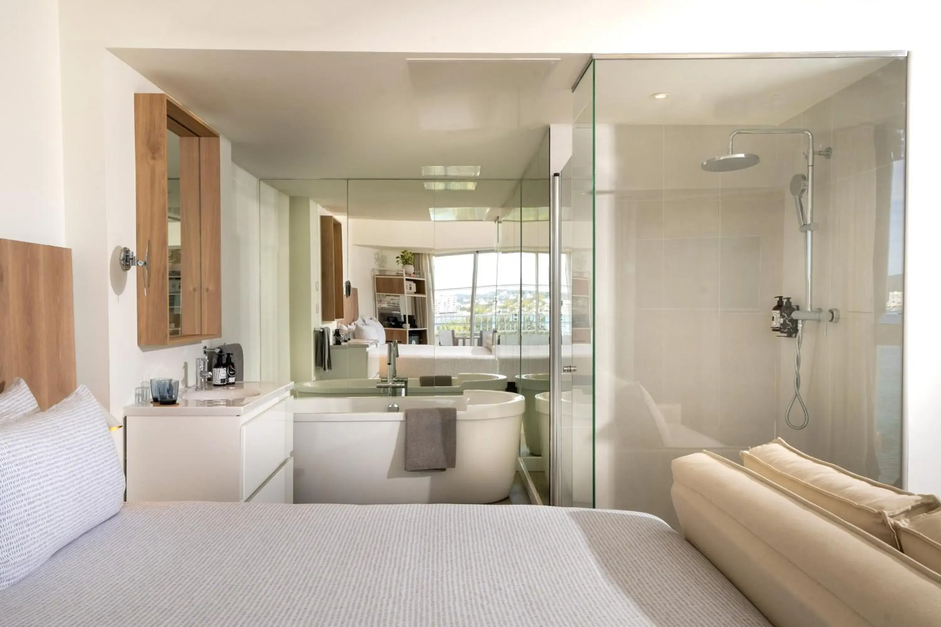 Bathroom, Bed in INNSiDE by Meliá Ibiza Beach Bathroom, Bed in INNSiDE by Meliá Ibiza Beach