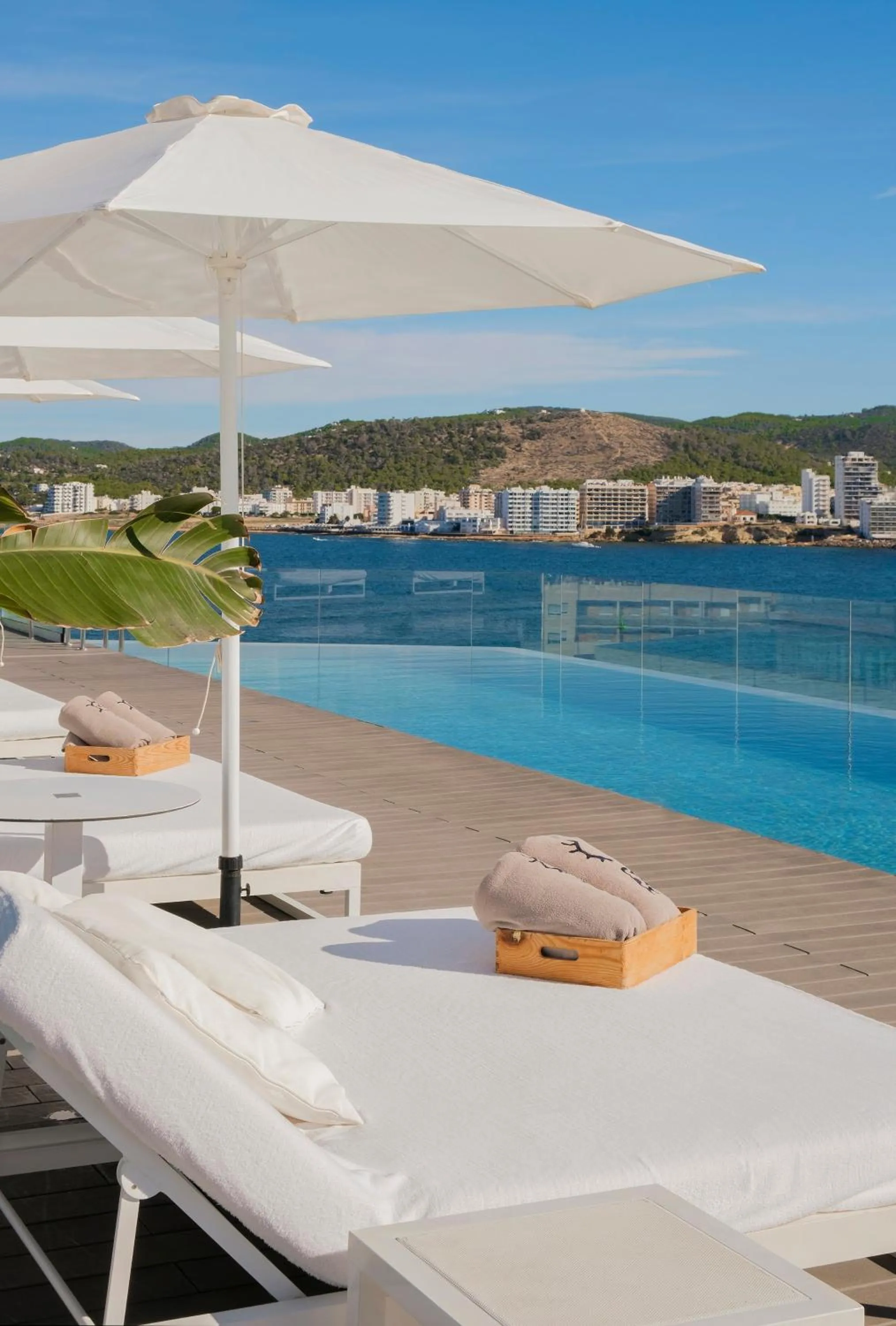 Swimming pool in INNSiDE by Meliá Ibiza Beach