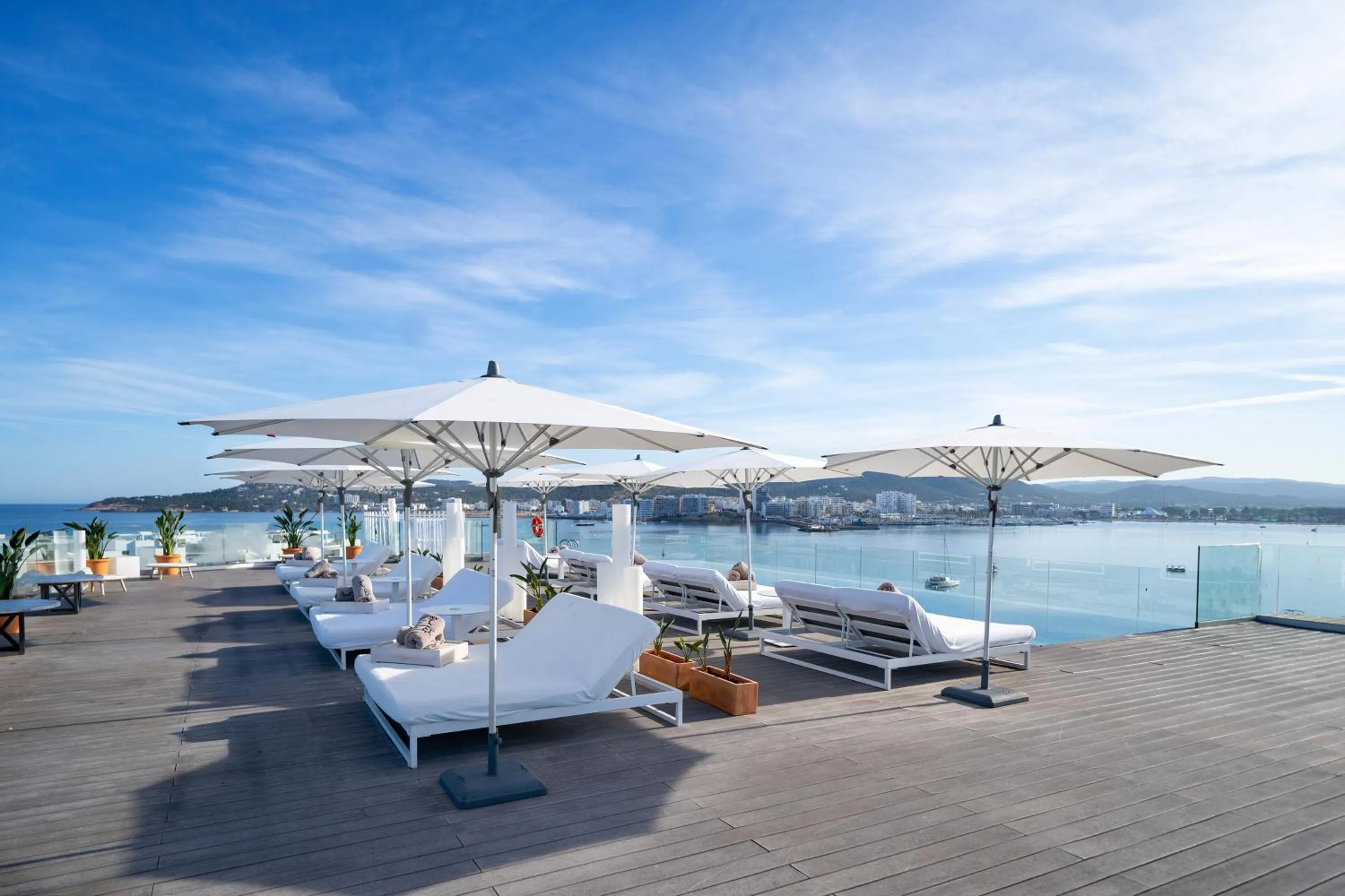 Balcony/Terrace in INNSiDE by Meliá Ibiza Beach