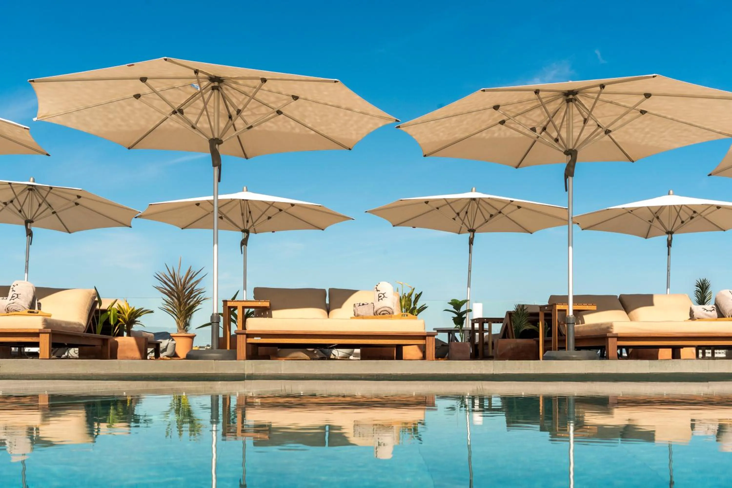 Swimming pool in INNSiDE by Meliá Ibiza Beach