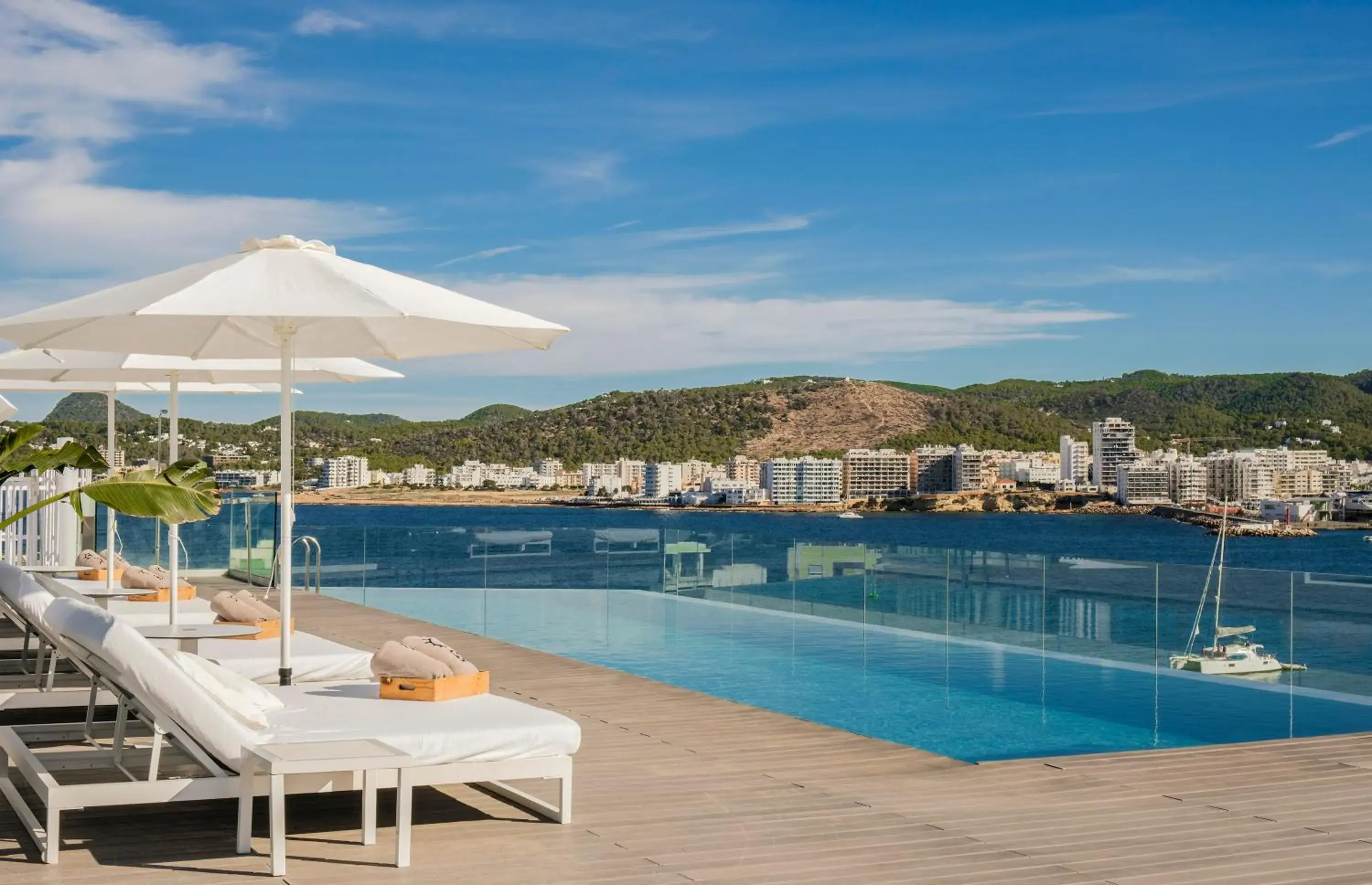 Swimming pool in INNSiDE by Meliá Ibiza Beach Swimming pool in INNSiDE by Meliá Ibiza Beach