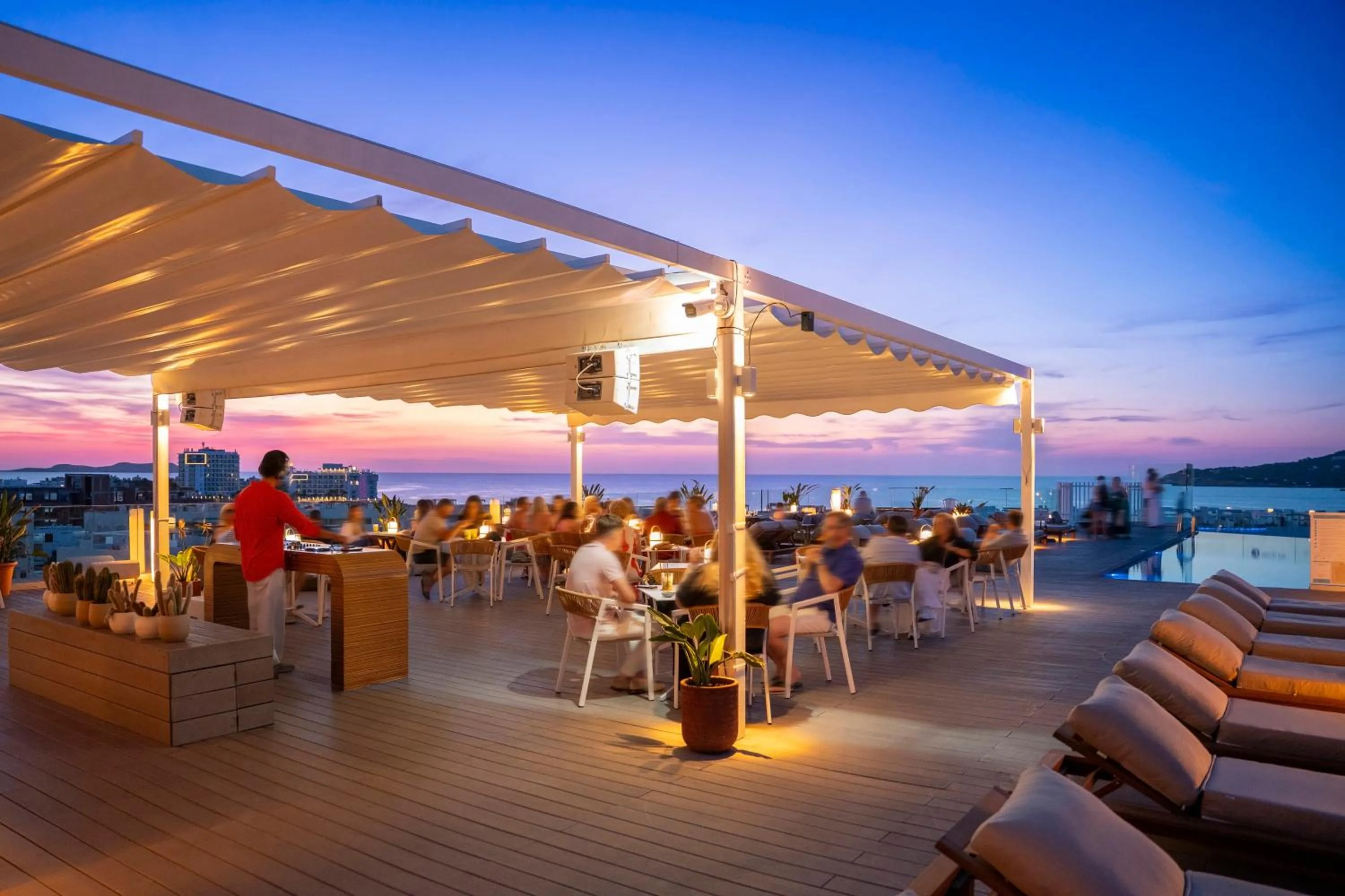 Restaurant/places to eat in INNSiDE by Meliá Ibiza Beach