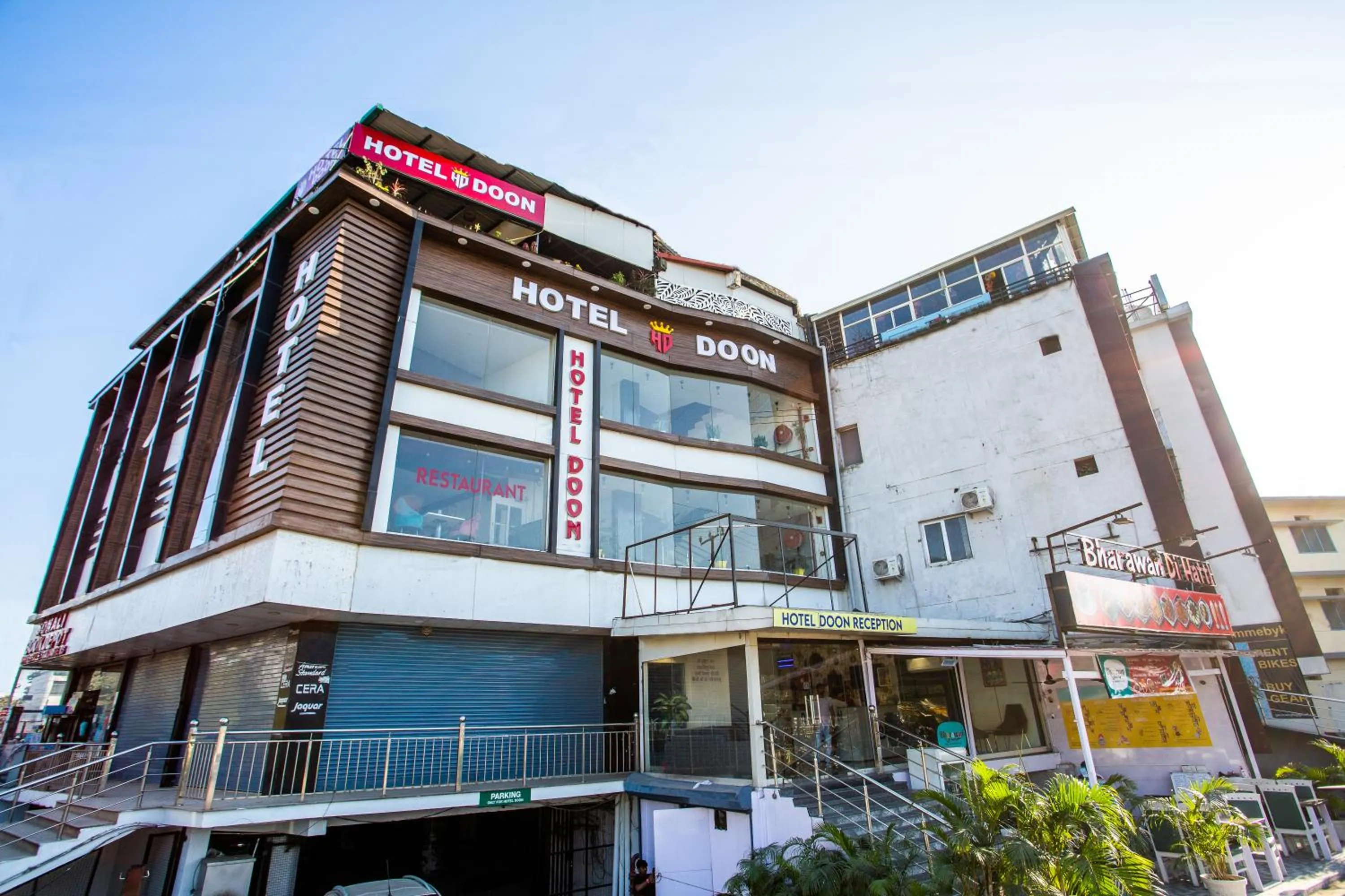 HOTEL DOON