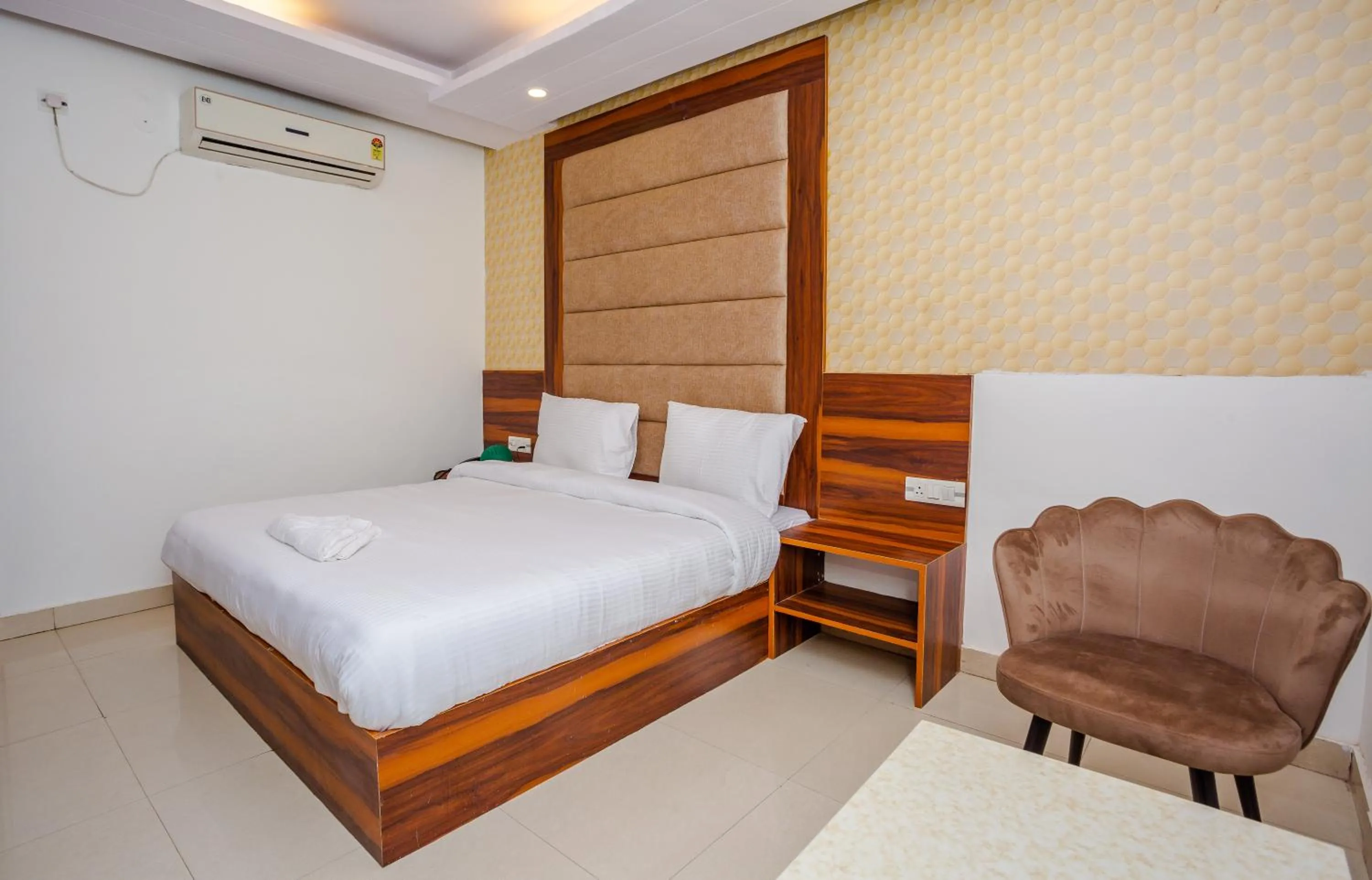 Bed in HOTEL DOON