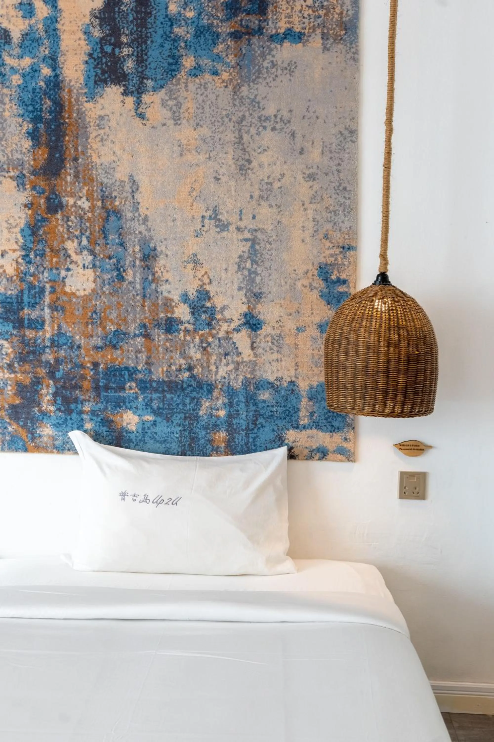 Bed in Meow Cat Cafe & Hotel