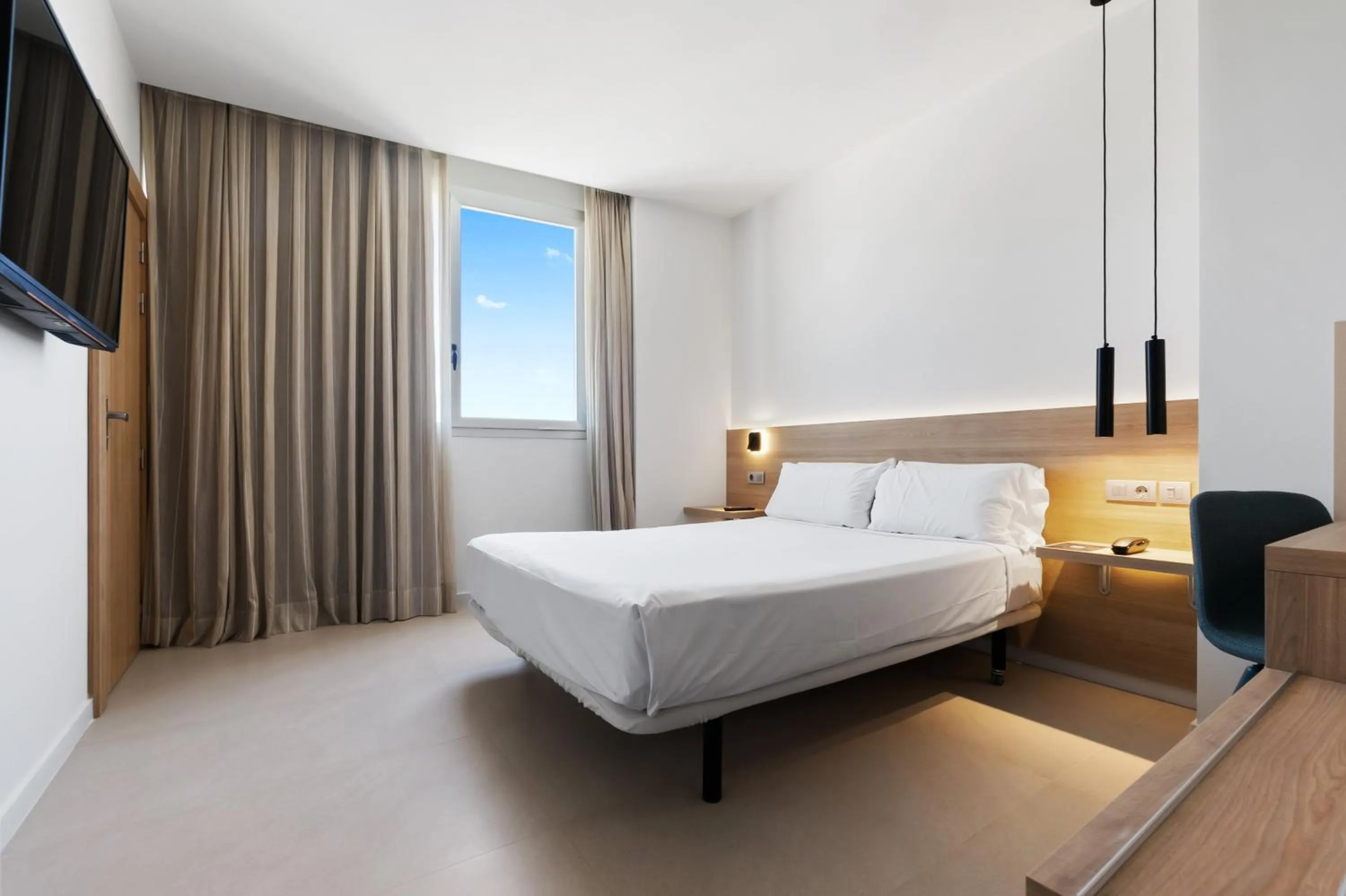 Photo of the whole room, Bed in Hotel Areca