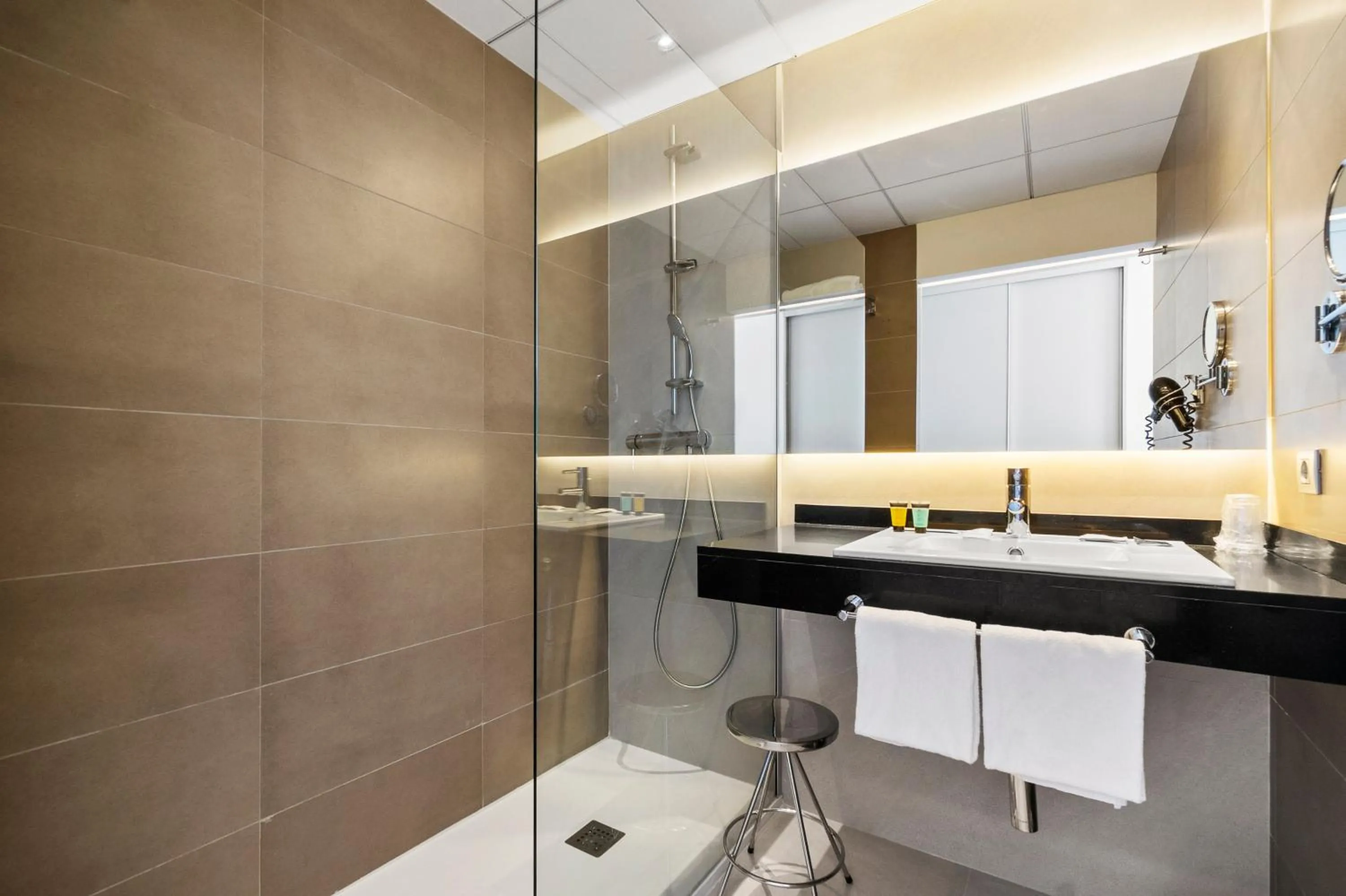 Bathroom in Hotel Areca