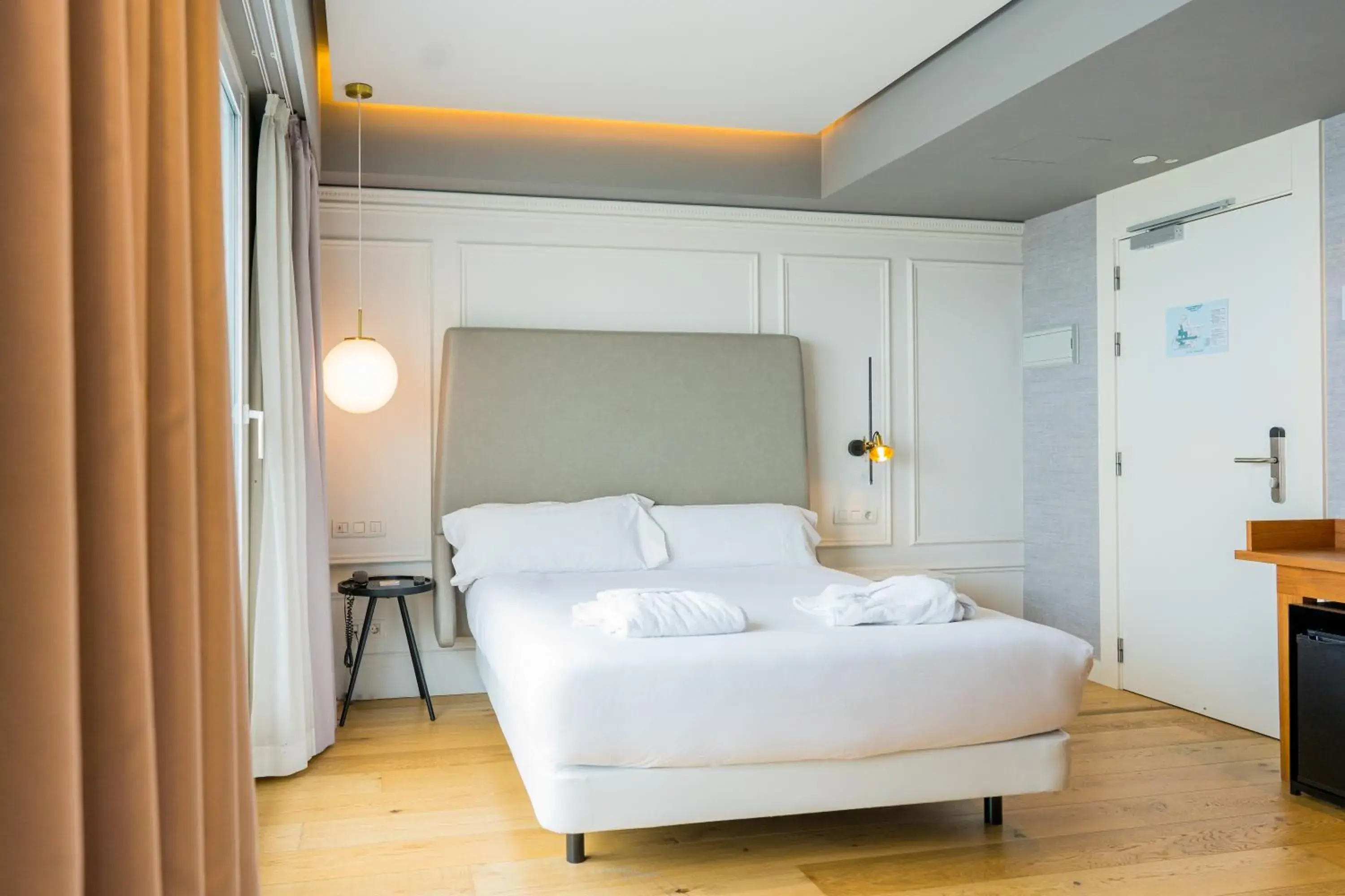 Photo of the whole room, Bed in Hotel Riazor Photo of the whole room, Bed in Hotel Riazor