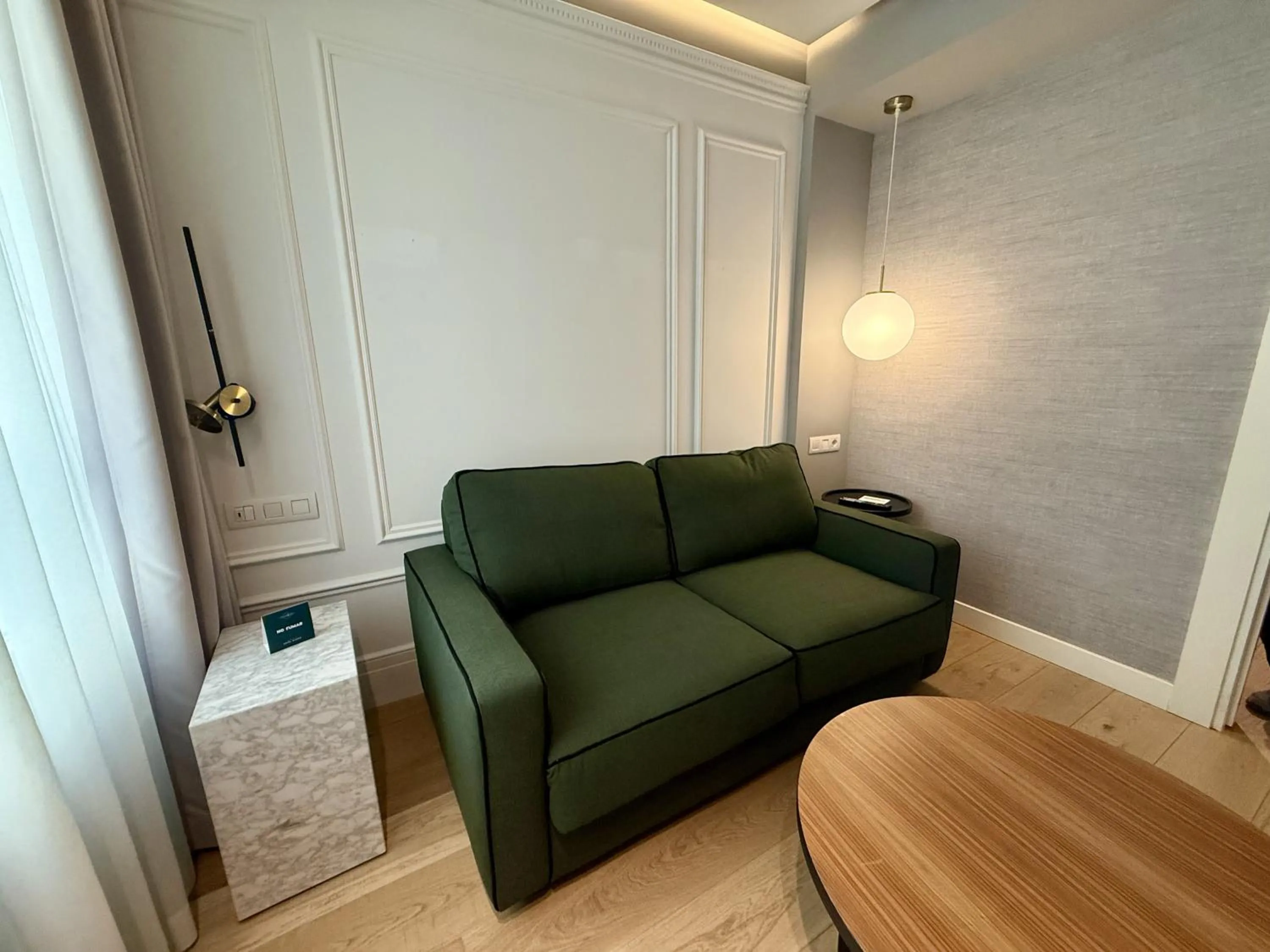 Living room in Hotel Riazor