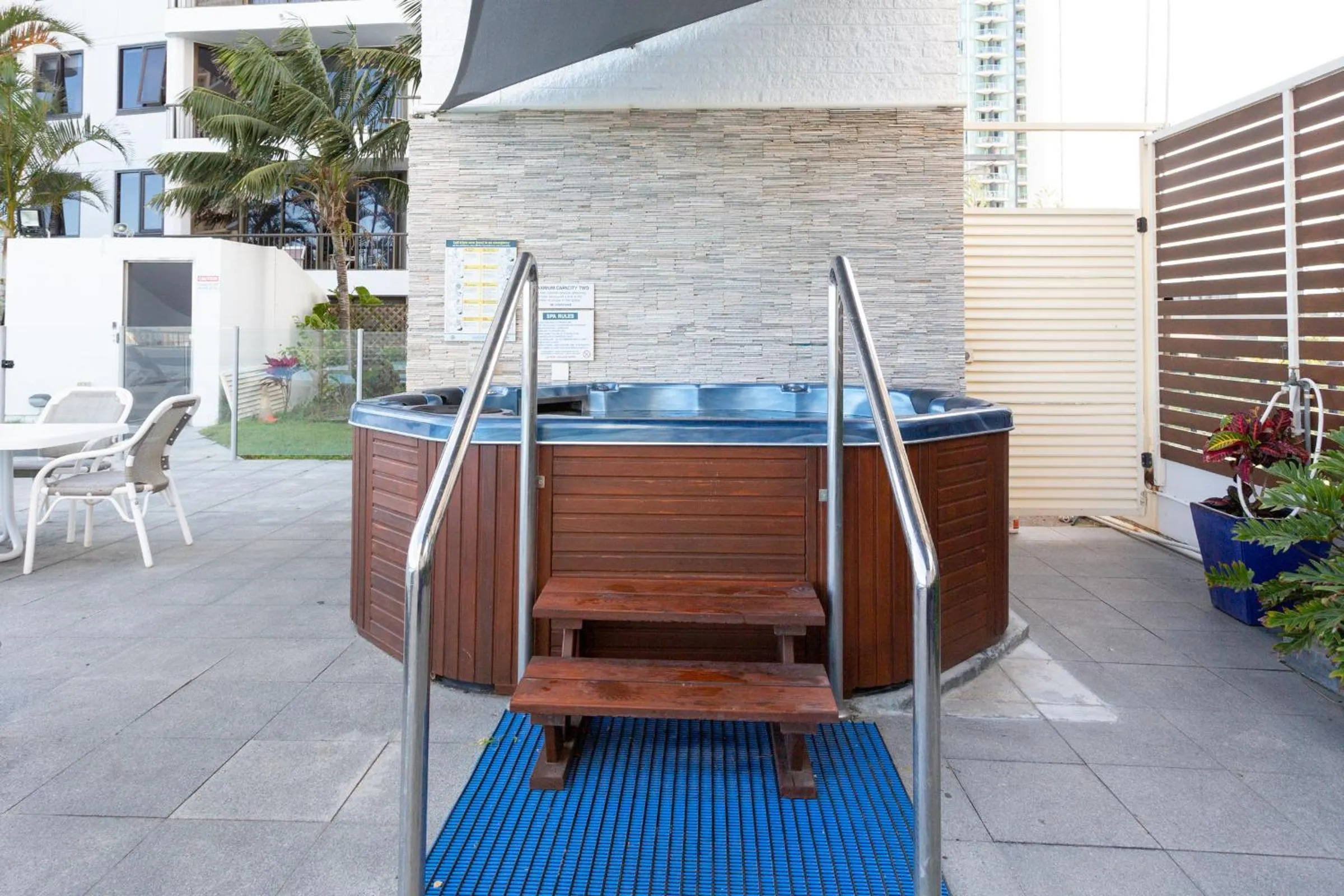 Spa and wellness centre/facilities in Oceanfront Family Apartment Pool & BBQ