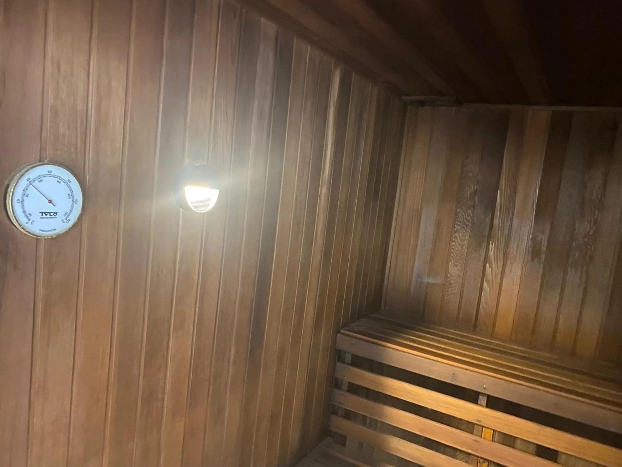 Sauna in Oceanfront Family Apartment Pool & BBQ